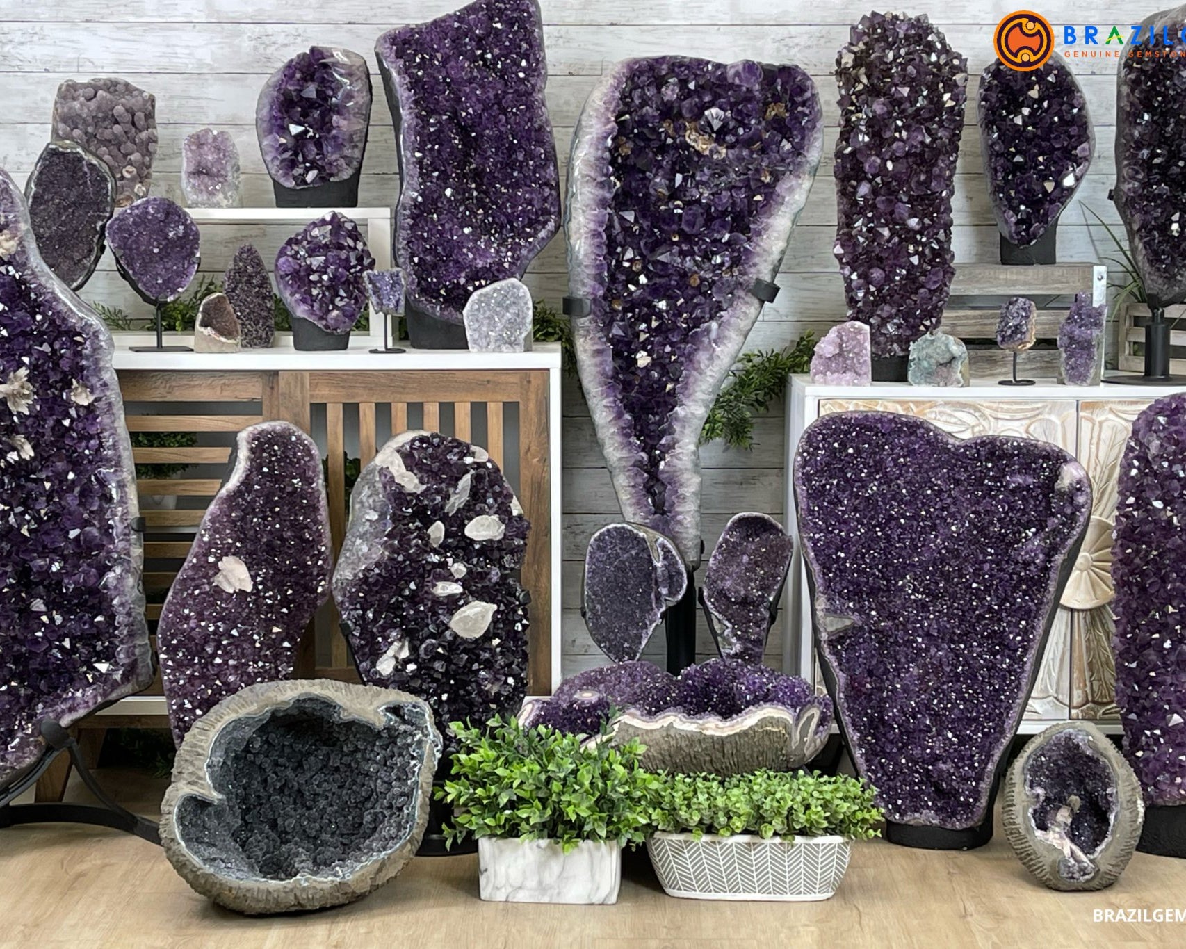 AMETHYST CLUSTERS - Brazil Gems