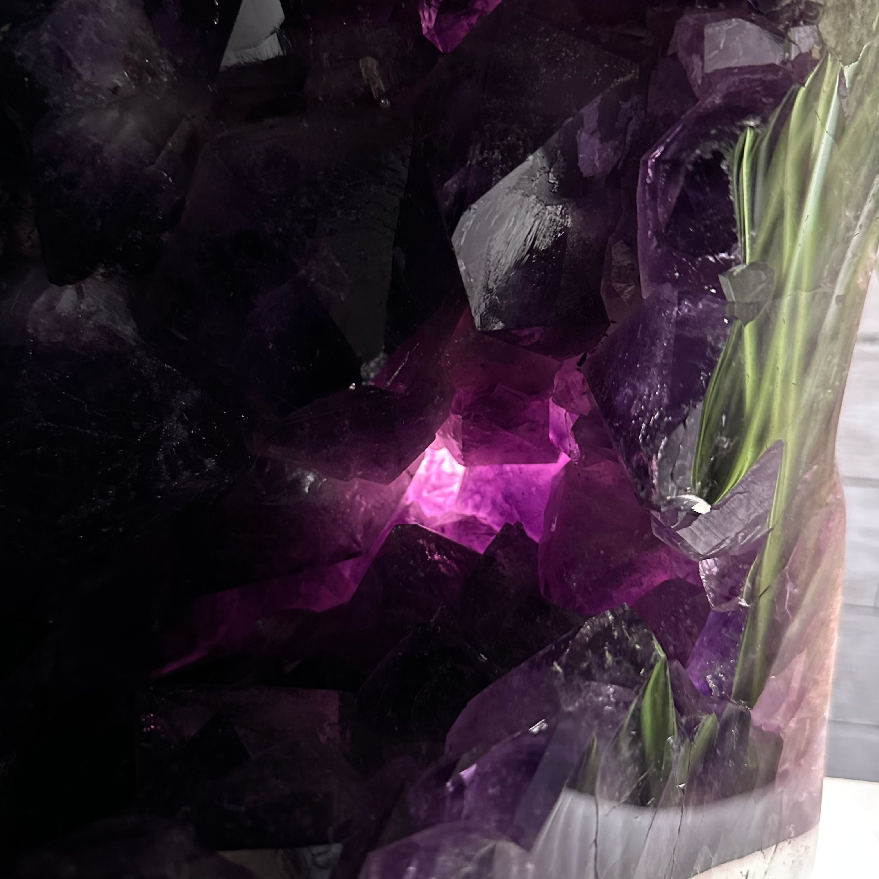 Extra Plus Quality Polished Brazilian Amethyst Cathedral, 165.3 lbs & 25.25" tall Model #5602-0019 by Brazil Gems - Brazil GemsBrazil GemsExtra Plus Quality Polished Brazilian Amethyst Cathedral, 165.3 lbs & 25.25" tall Model #5602-0019 by Brazil GemsPolished Cathedrals5602-0019