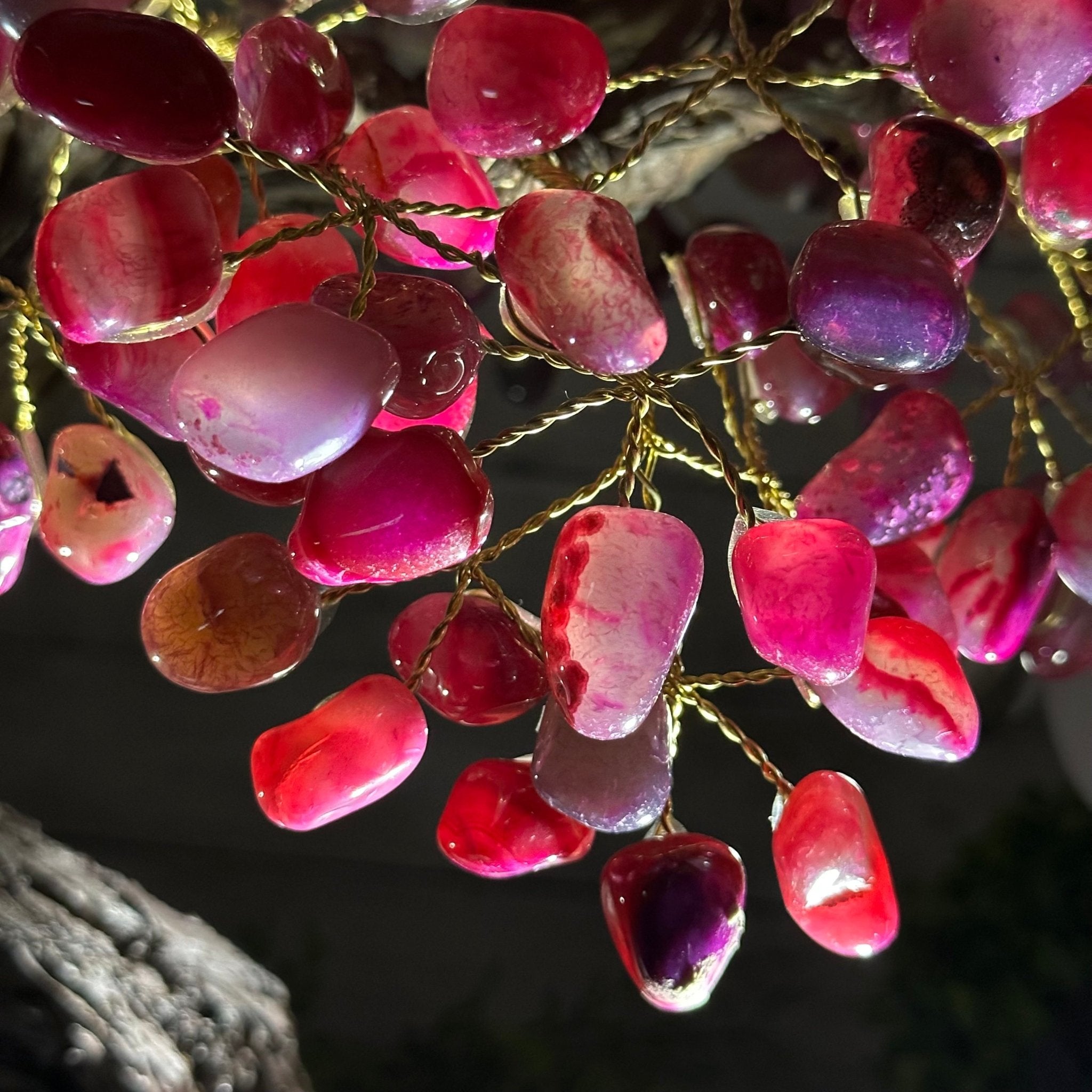 20" Tall Pink Agate Gemstone Tree w/ Amethyst base, 540 gems #5406PA-006 - Brazil GemsBrazil Gems20" Tall Pink Agate Gemstone Tree w/ Amethyst base, 540 gems #5406PA-006Gemstone Trees5406PA-006