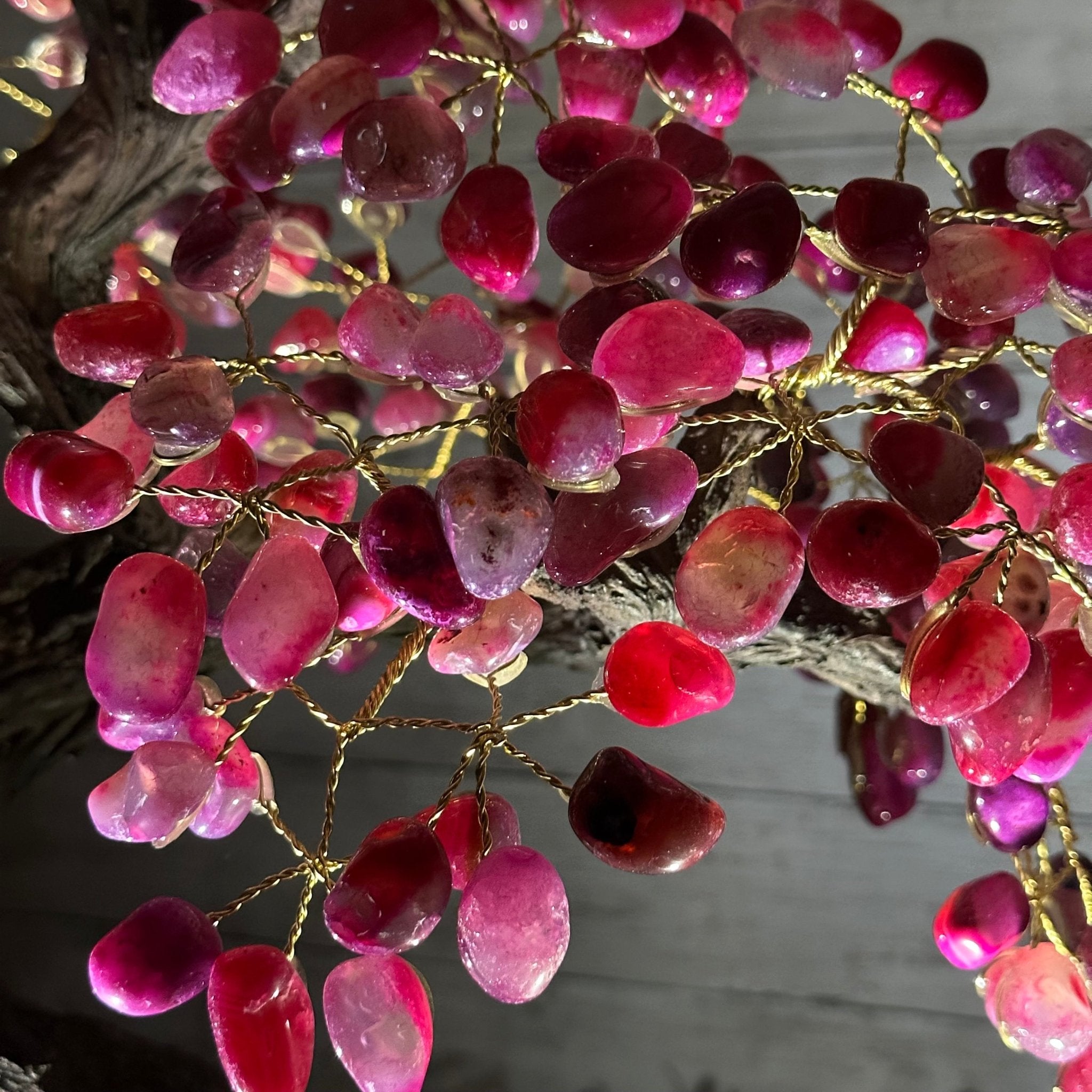 22" Tall Pink Agate Gemstone Tree w/ Amethyst base, 540 gems #5406PA-008 - Brazil GemsBrazil Gems22" Tall Pink Agate Gemstone Tree w/ Amethyst base, 540 gems #5406PA-008Gemstone Trees5406PA-008