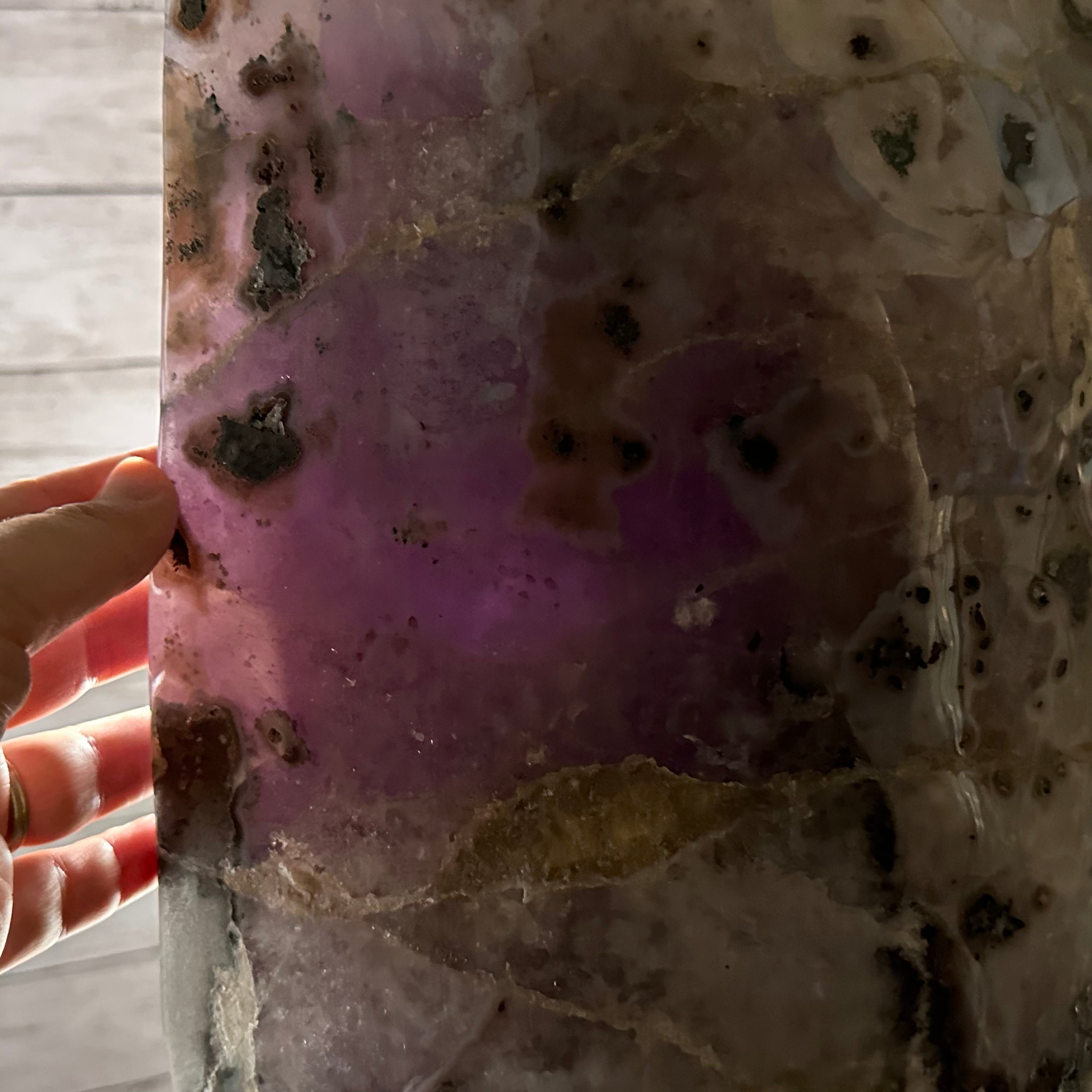 Extra Plus Quality Polished Brazilian Amethyst Cathedral, 165.3 lbs & 25.25" tall Model #5602-0019 by Brazil Gems - Brazil GemsBrazil GemsExtra Plus Quality Polished Brazilian Amethyst Cathedral, 165.3 lbs & 25.25" tall Model #5602-0019 by Brazil GemsPolished Cathedrals5602-0019