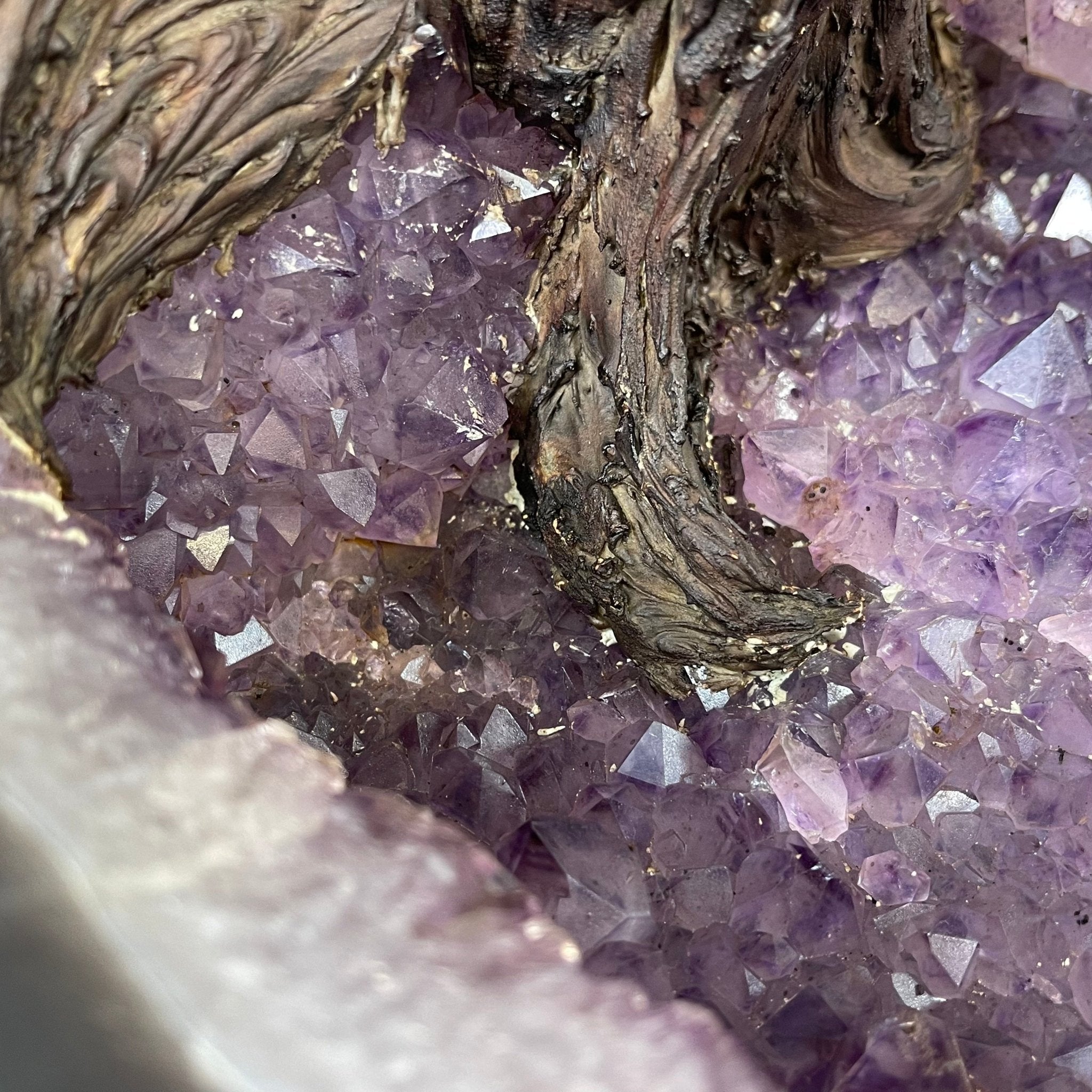 43" Tall Special Amethyst Gemstone Tree w/ Amethyst base, 1140 Gems, Handmade Model #5440AM-001 by Brazil Gems - Brazil GemsBrazil Gems43" Tall Special Amethyst Gemstone Tree w/ Amethyst base, 1140 Gems, Handmade Model #5440AM-001 by Brazil GemsGemstone Trees5440AM-001