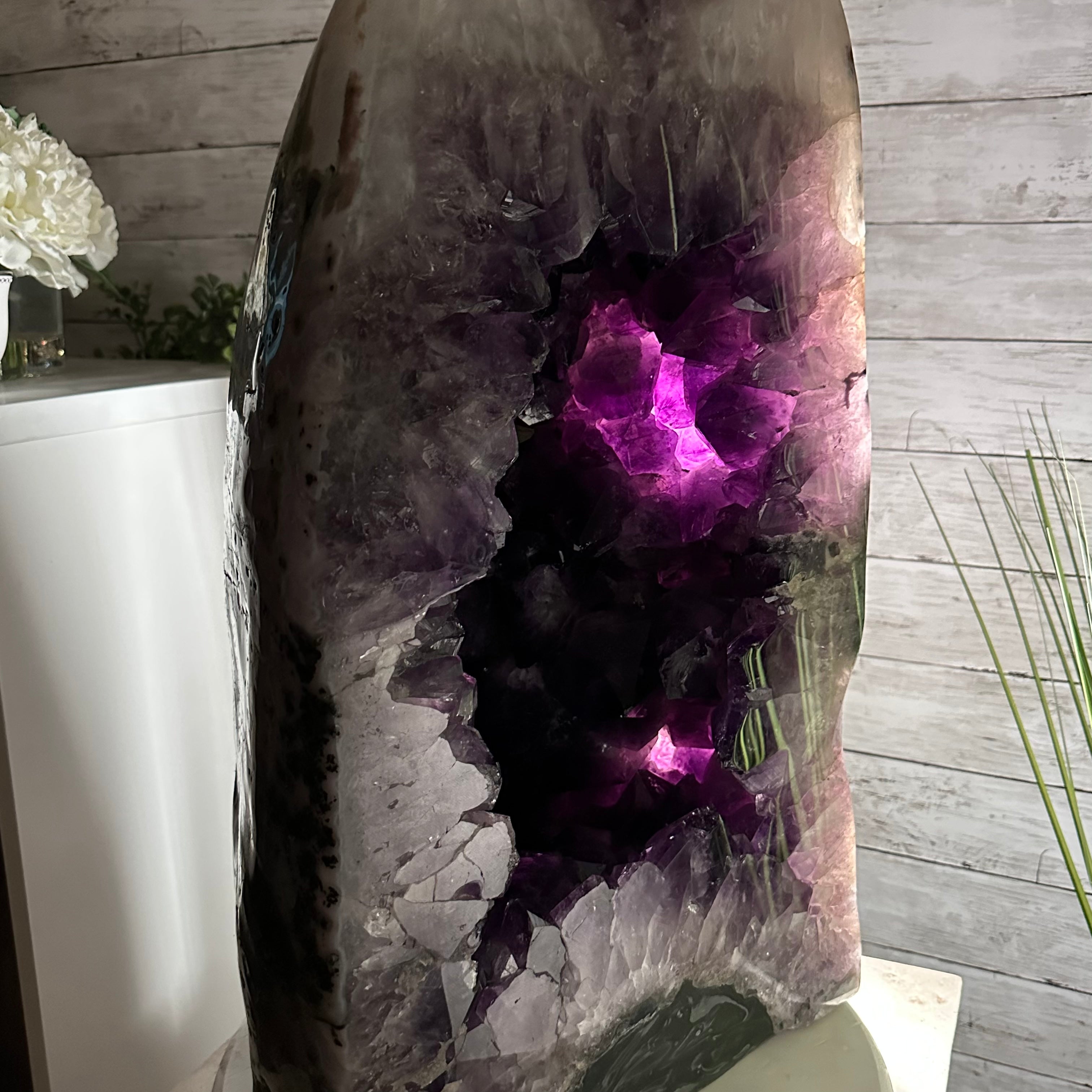 Extra Plus Quality Polished Brazilian Amethyst Cathedral, 165.3 lbs & 25.25" tall Model #5602-0019 by Brazil Gems - Brazil GemsBrazil GemsExtra Plus Quality Polished Brazilian Amethyst Cathedral, 165.3 lbs & 25.25" tall Model #5602-0019 by Brazil GemsPolished Cathedrals5602-0019