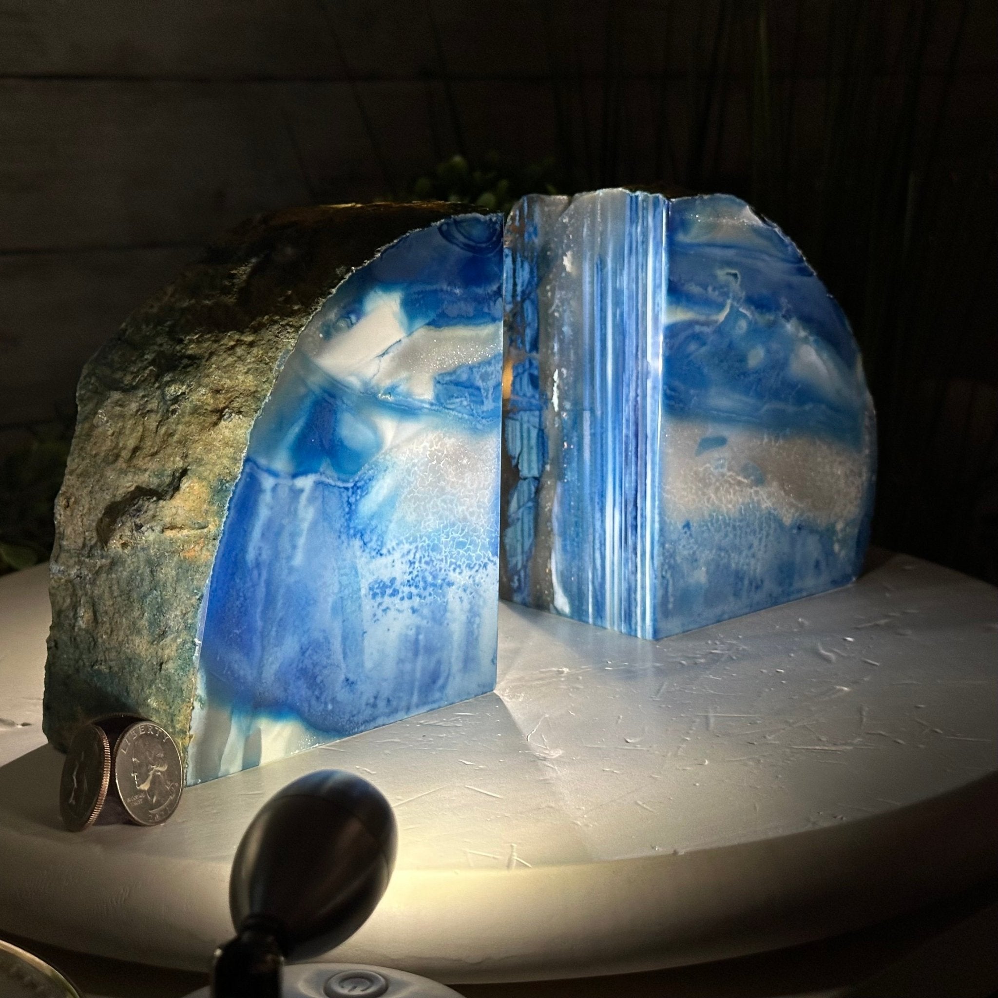 Blue Dyed Brazilian Agate Stone Bookends, 9.7 lbs & 5" tall #5151BL-041 - Brazil GemsBrazil GemsBlue Dyed Brazilian Agate Stone Bookends, 9.7 lbs & 5" tall #5151BL-041Bookends5151BL-041