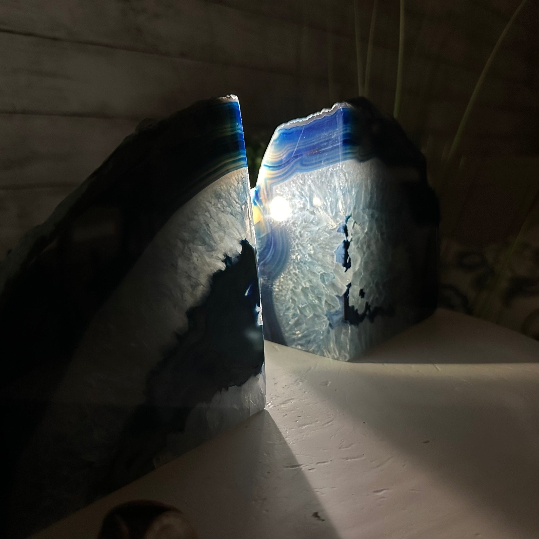 Blue Dyed Brazilian Agate Stone Bookends, 9.7 lbs & 5.5" tall #5151BL-035 - Brazil GemsBrazil GemsBlue Dyed Brazilian Agate Stone Bookends, 9.7 lbs & 5.5" tall #5151BL-035Bookends5151BL-035