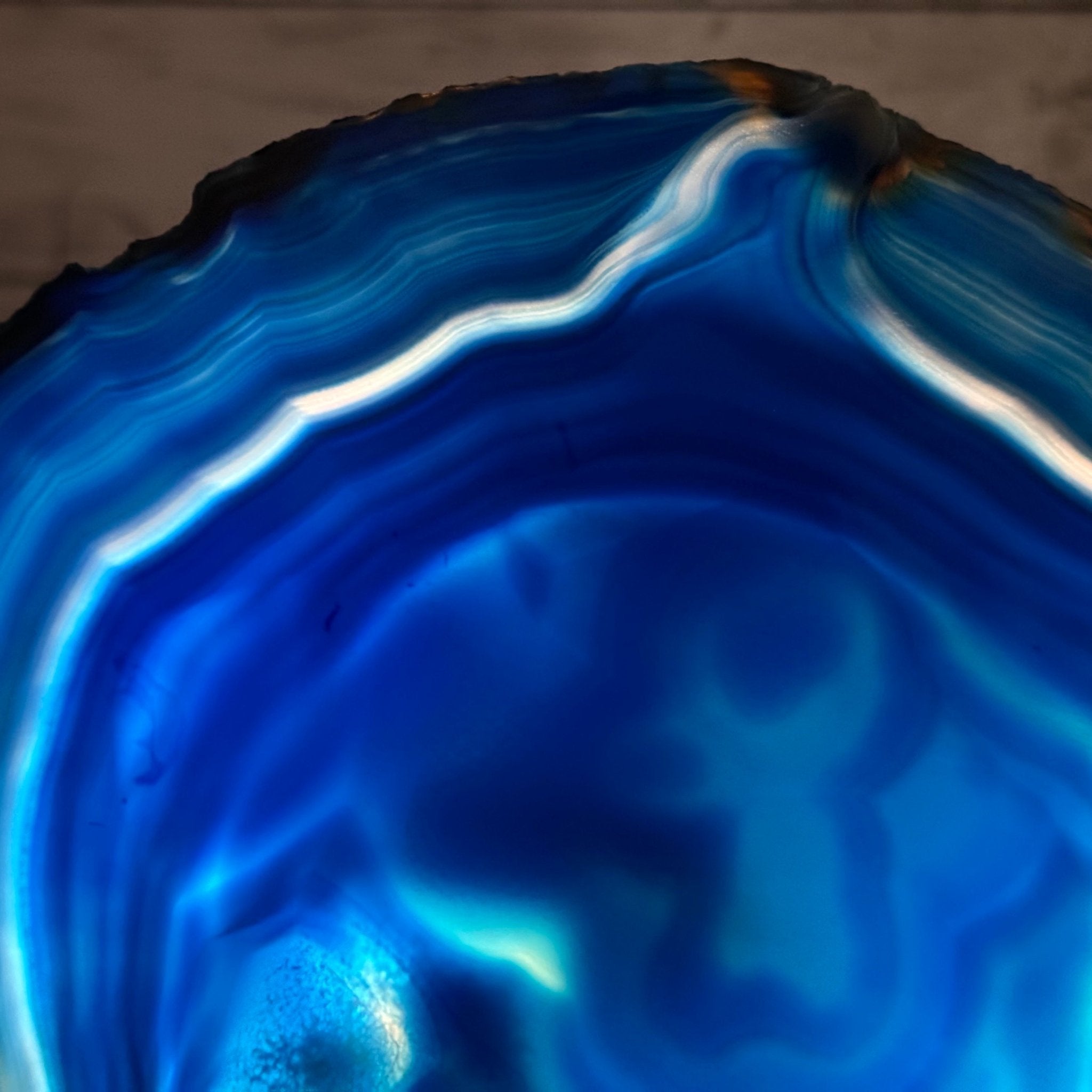 Brazilian Blue Agate Slice on a Metal Stand, 11.5" Tall #5055-0134 - Brazil GemsBrazil GemsBrazilian Blue Agate Slice on a Metal Stand, 11.5" Tall #5055-0134Slices on Fixed Bases5055-0134
