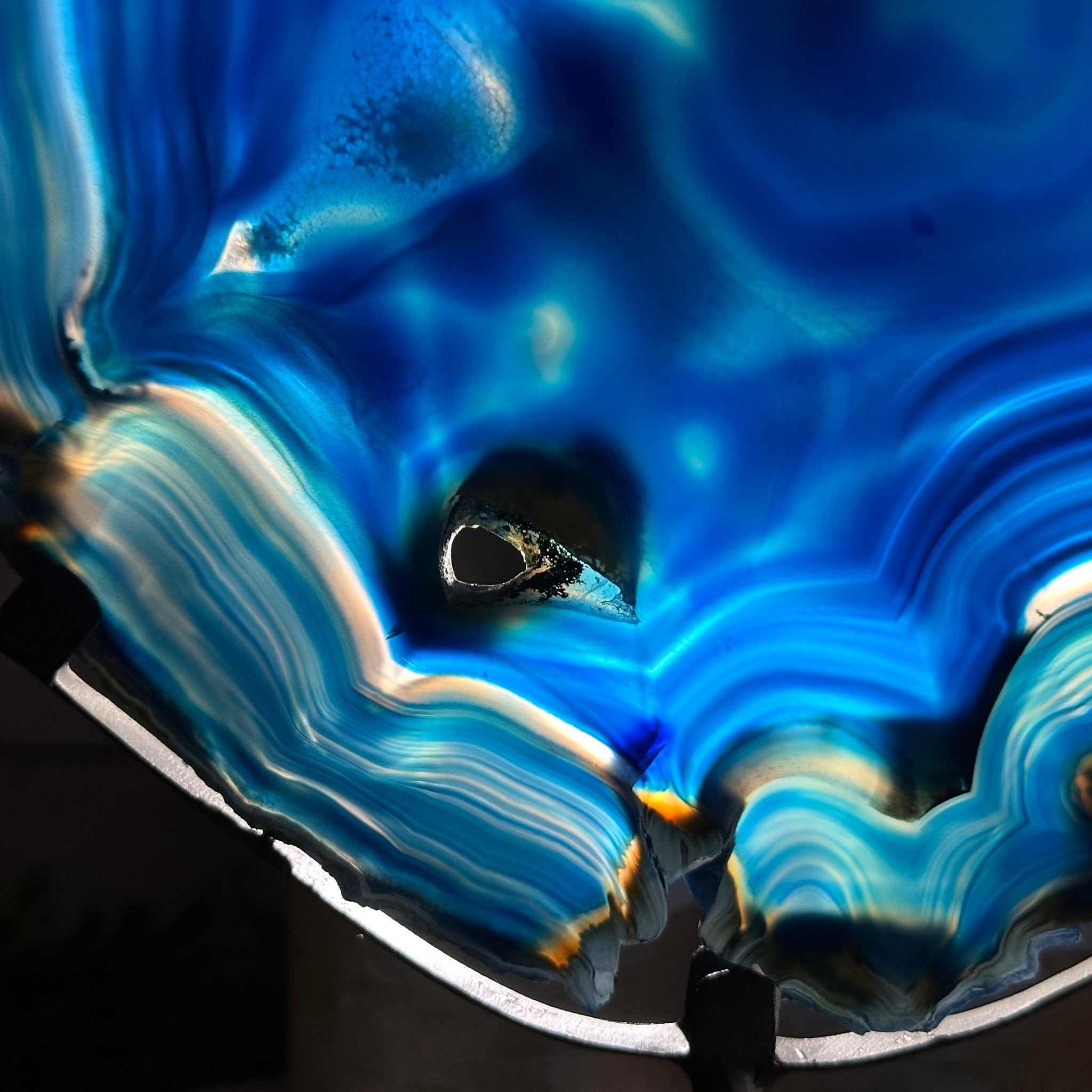Brazilian Blue Agate Slice on a Metal Stand, 11.5" Tall #5055-0134 - Brazil GemsBrazil GemsBrazilian Blue Agate Slice on a Metal Stand, 11.5" Tall #5055-0134Slices on Fixed Bases5055-0134