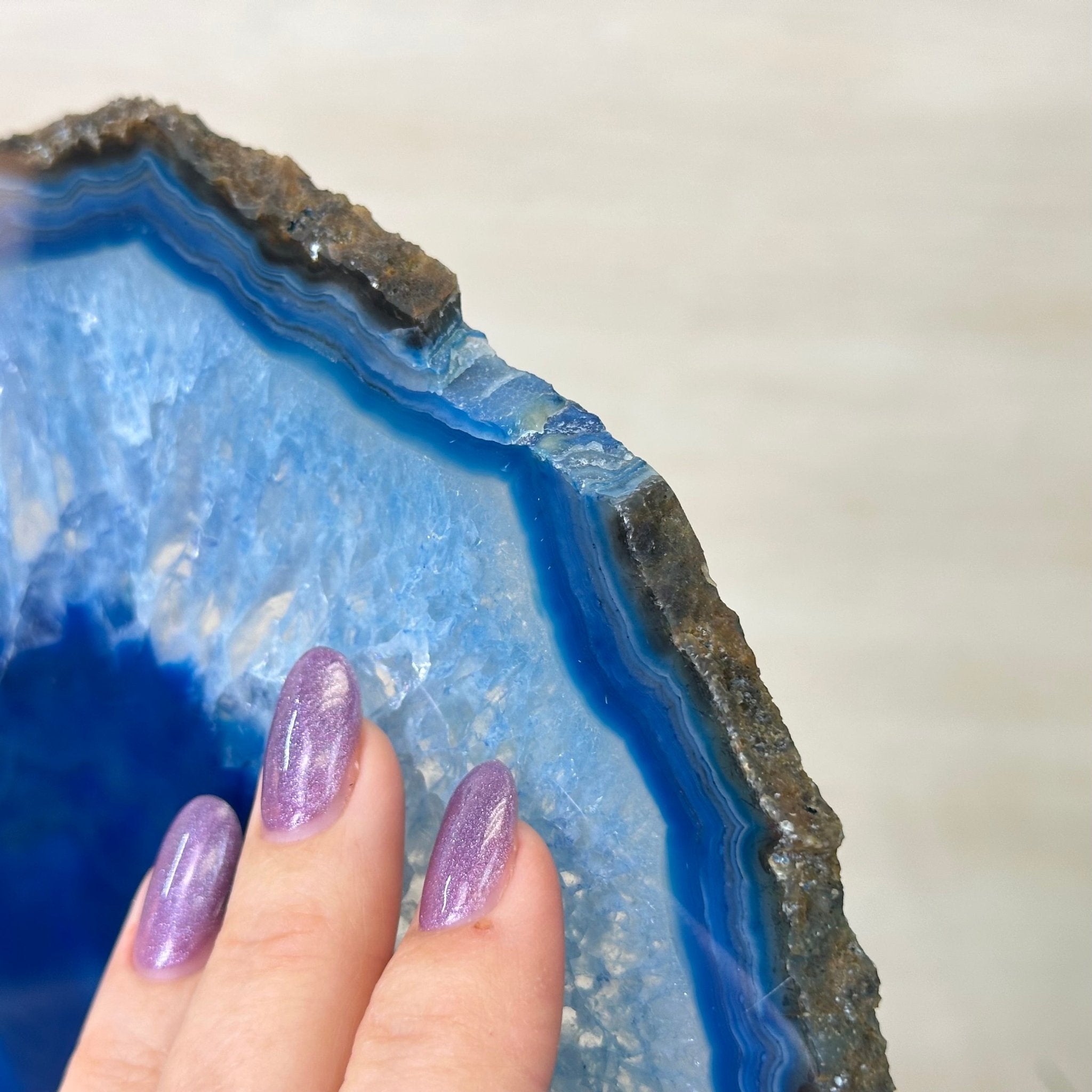 Brazilian Blue Agate Slice on a Metal Stand, 12.3" Tall #5055 - 0146 - Brazil GemsBrazil GemsBrazilian Blue Agate Slice on a Metal Stand, 12.3" Tall #5055 - 0146Slices on Fixed Bases5055 - 0146