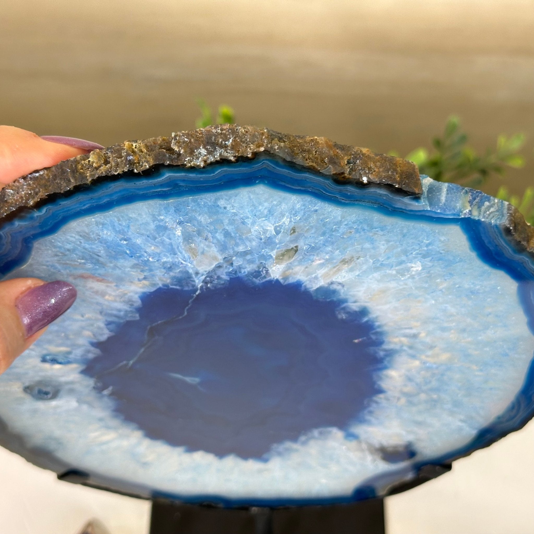 Brazilian Blue Agate Slice on a Metal Stand, 12.3" Tall #5055 - 0146 - Brazil GemsBrazil GemsBrazilian Blue Agate Slice on a Metal Stand, 12.3" Tall #5055 - 0146Slices on Fixed Bases5055 - 0146