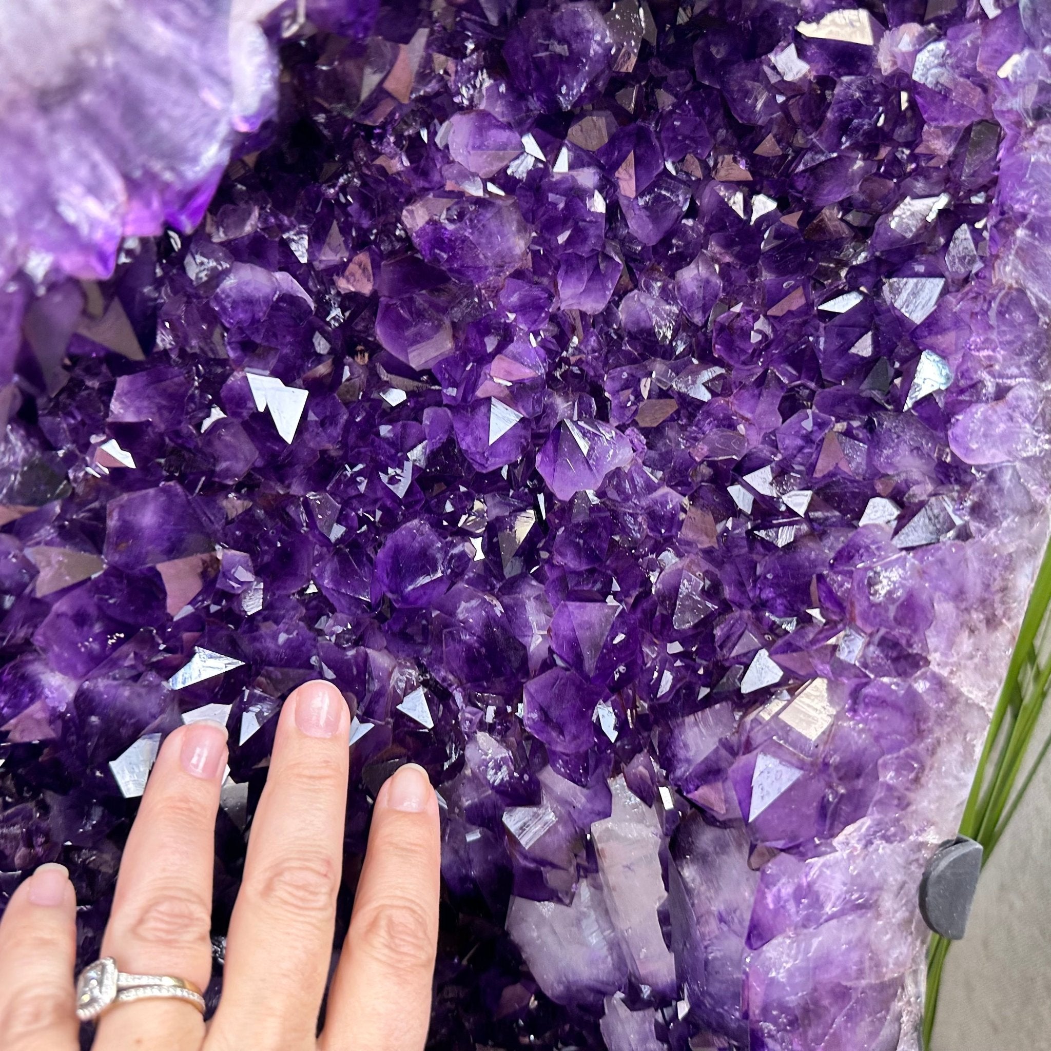 Extra Plus Quality Amethyst Wings on a Metal Stand, 174.2 lbs, 34.75" Tall #5493-0036 - Brazil GemsBrazil GemsExtra Plus Quality Amethyst Wings on a Metal Stand, 174.2 lbs, 34.75" Tall #5493-0036Amethyst Butterfly Wings5493-0036