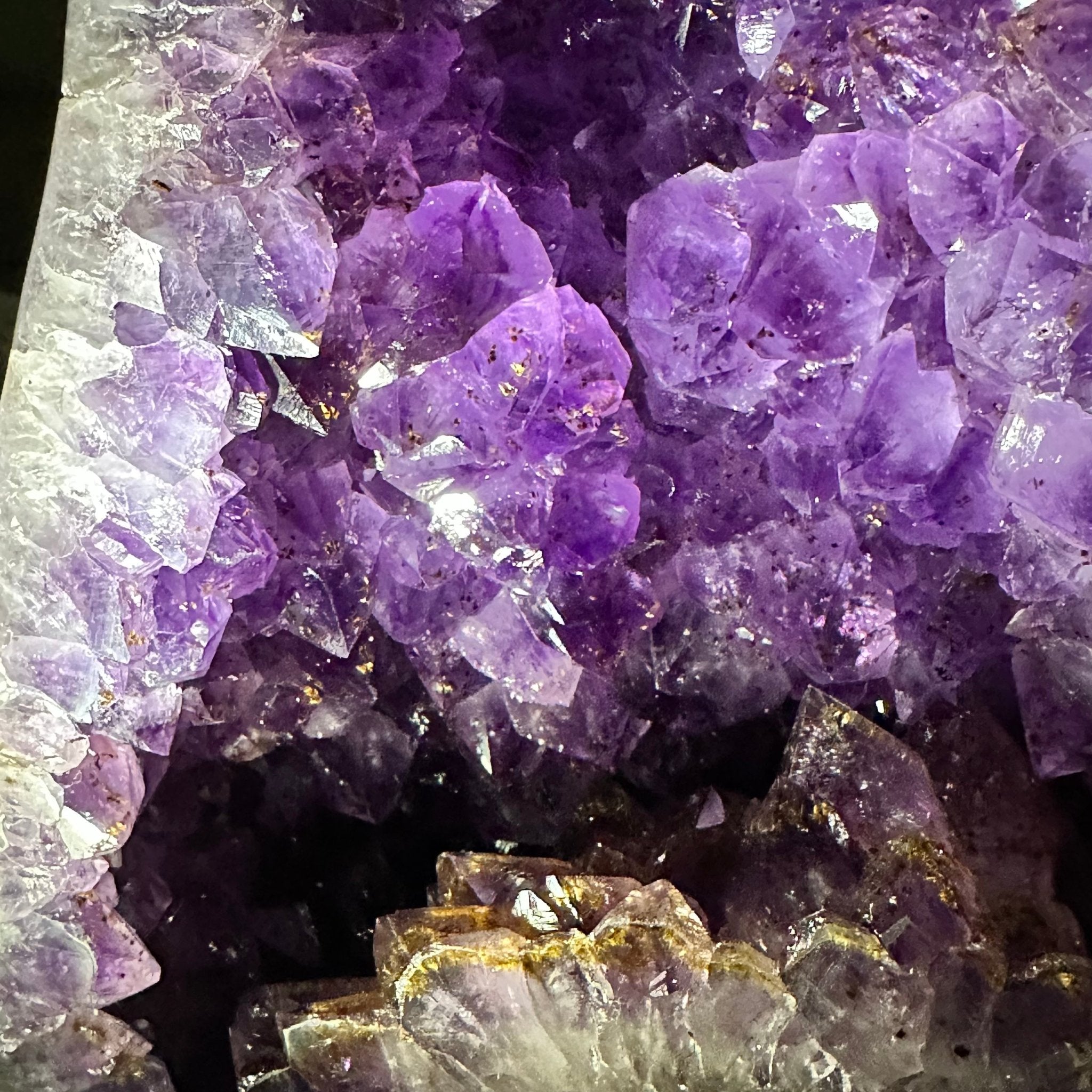 Extra Plus Quality Brazilian Amethyst Cathedral, 19.3 lbs & 13.25" Tall, Model #5601-1076 by Brazil Gems - Brazil GemsBrazil GemsExtra Plus Quality Brazilian Amethyst Cathedral, 19.3 lbs & 13.25" Tall, Model #5601-1076 by Brazil GemsCathedrals5601-1076