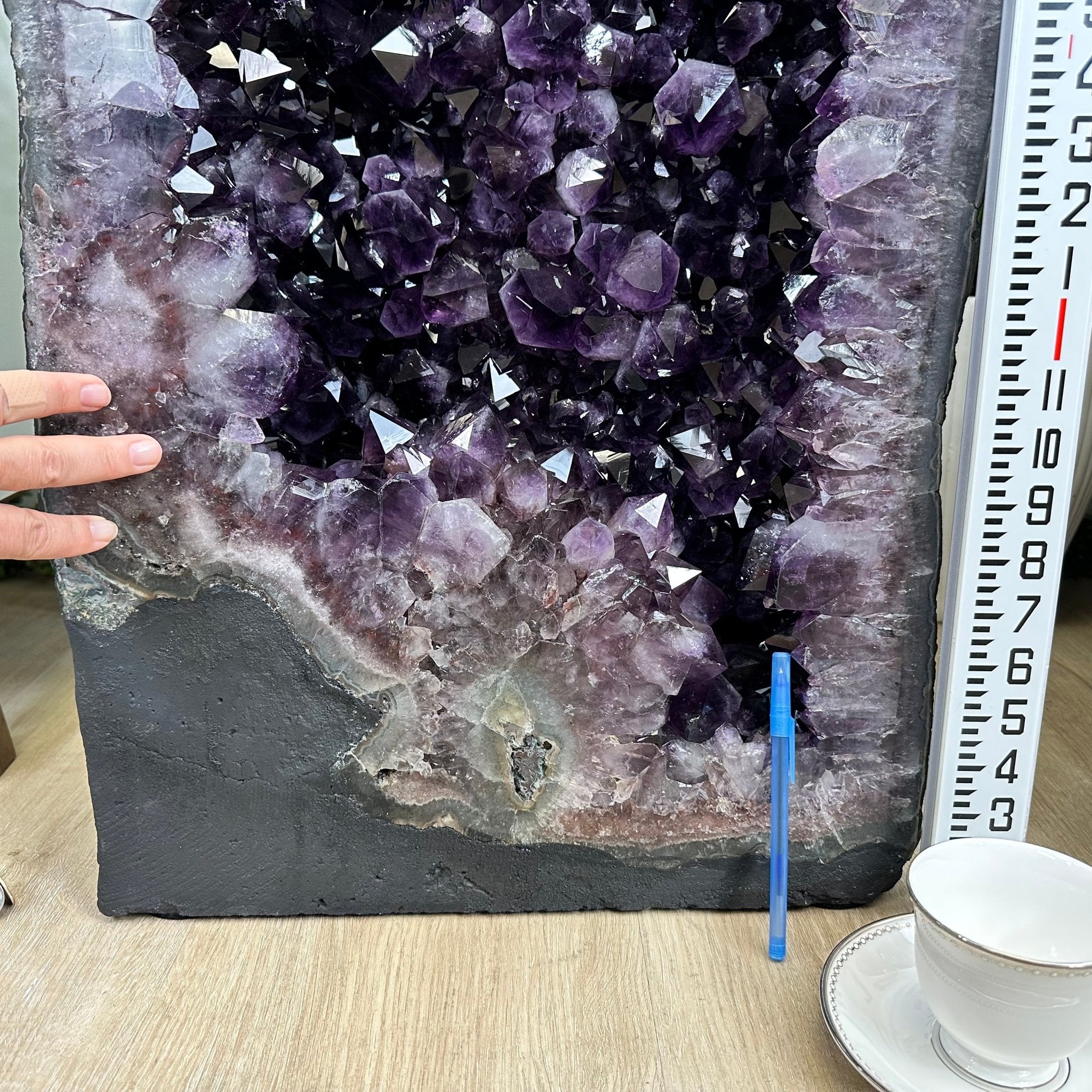 Extra Plus Quality Brazilian Amethyst Cathedral, 198.5 lbs & 32" Tall, Model #5601-1207 by Brazil Gems - Brazil GemsBrazil GemsExtra Plus Quality Brazilian Amethyst Cathedral, 198.5 lbs & 32" Tall, Model #5601-1207 by Brazil GemsCathedrals5601-1207