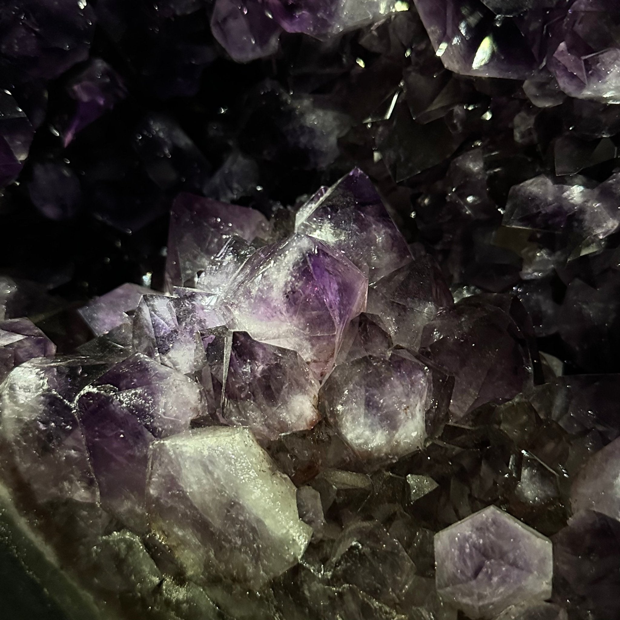 Extra Plus Quality Brazilian Amethyst Cathedral, 198.5 lbs & 32" Tall, Model #5601-1207 by Brazil Gems - Brazil GemsBrazil GemsExtra Plus Quality Brazilian Amethyst Cathedral, 198.5 lbs & 32" Tall, Model #5601-1207 by Brazil GemsCathedrals5601-1207