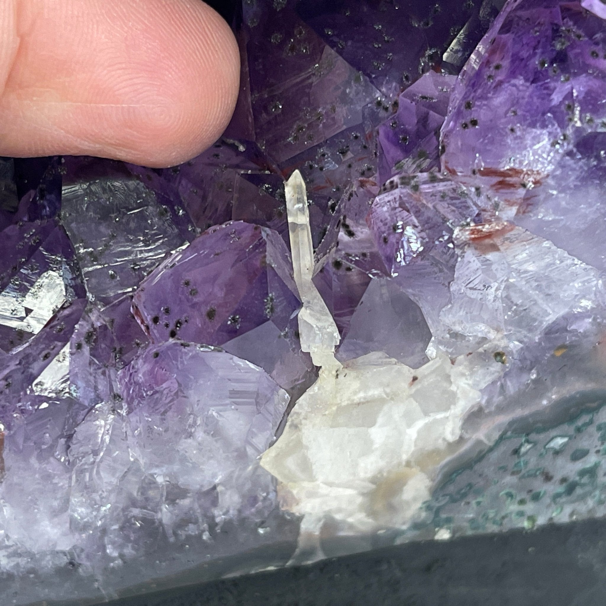 Extra Plus Quality Brazilian Amethyst Cathedral, 26.2 lbs & 13.25” tall Model #5601-1154 by Brazil Gems - Brazil GemsBrazil GemsExtra Plus Quality Brazilian Amethyst Cathedral, 26.2 lbs & 13.25” tall Model #5601-1154 by Brazil GemsCathedrals5601-1154