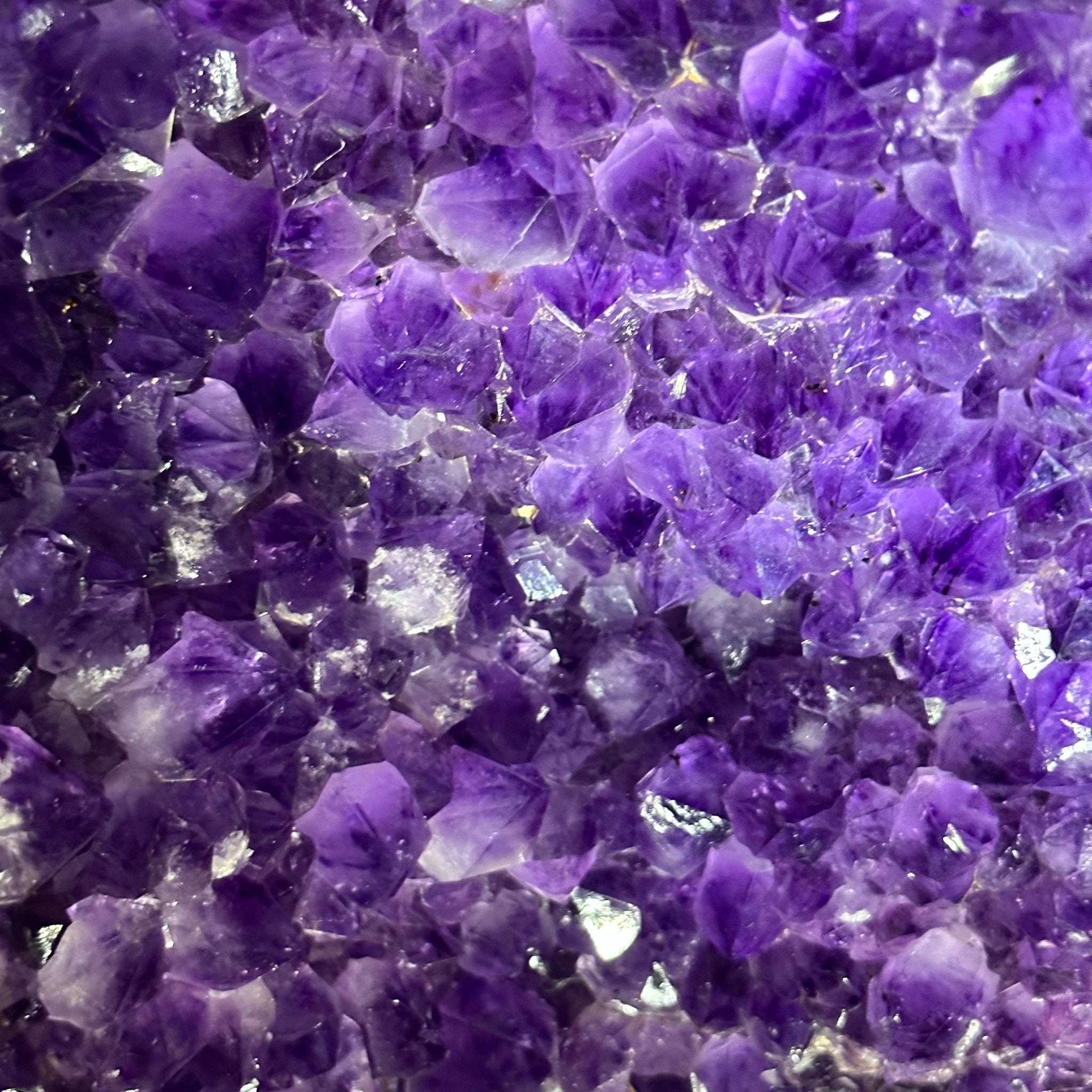 Extra Plus Quality Brazilian Amethyst Cathedral, 72.8 lbs & 21.25" Tall, Model #5601-0883 by Brazil Gems - Brazil GemsBrazil GemsExtra Plus Quality Brazilian Amethyst Cathedral, 72.8 lbs & 21.25" Tall, Model #5601-0883 by Brazil GemsCathedrals5601-0883