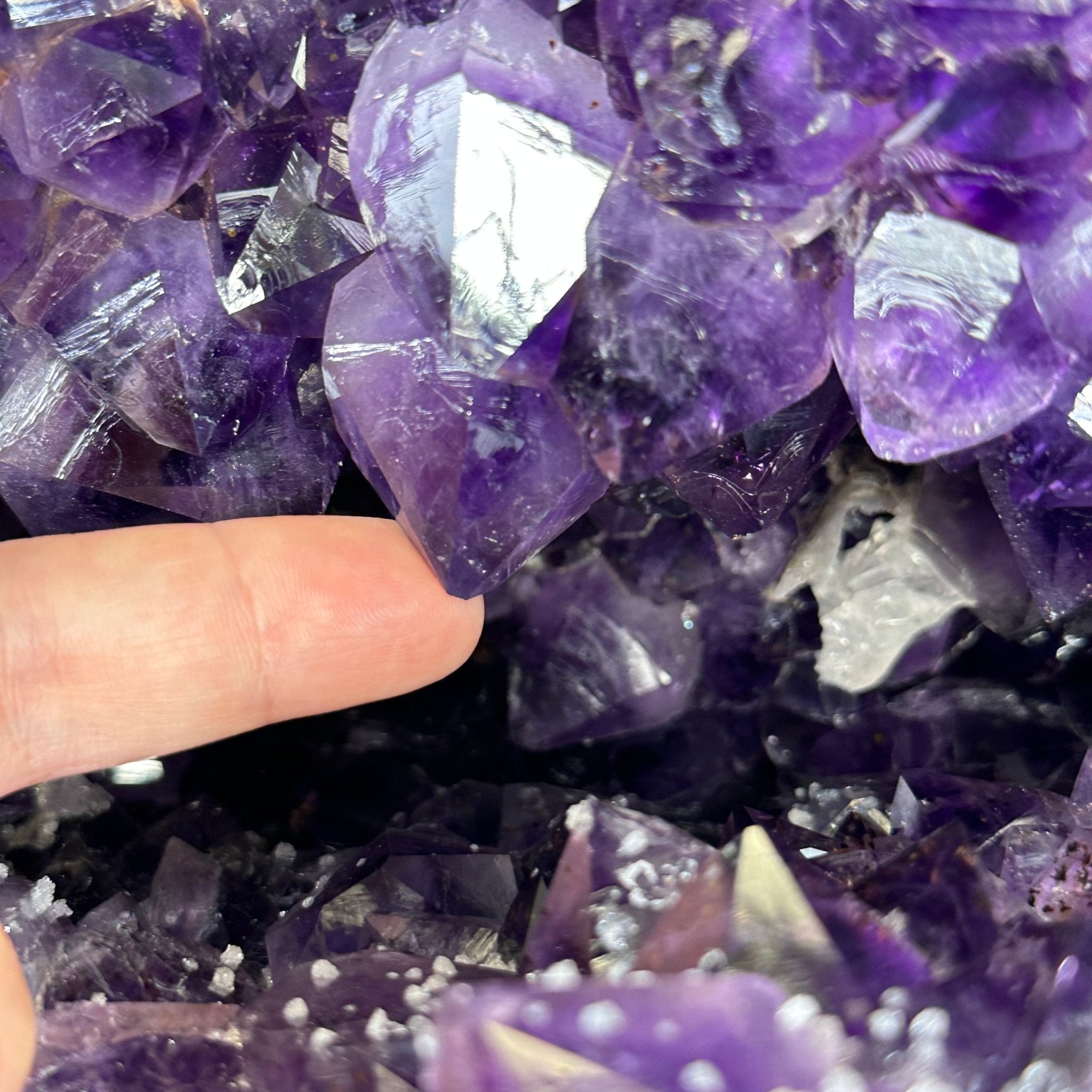 Extra Plus Quality Brazilian Amethyst Cathedral, 74.4 lbs & 21" Tall, Model #5601-0885 by Brazil Gems - Brazil GemsBrazil GemsExtra Plus Quality Brazilian Amethyst Cathedral, 74.4 lbs & 21" Tall, Model #5601-0885 by Brazil GemsCathedrals5601-0885