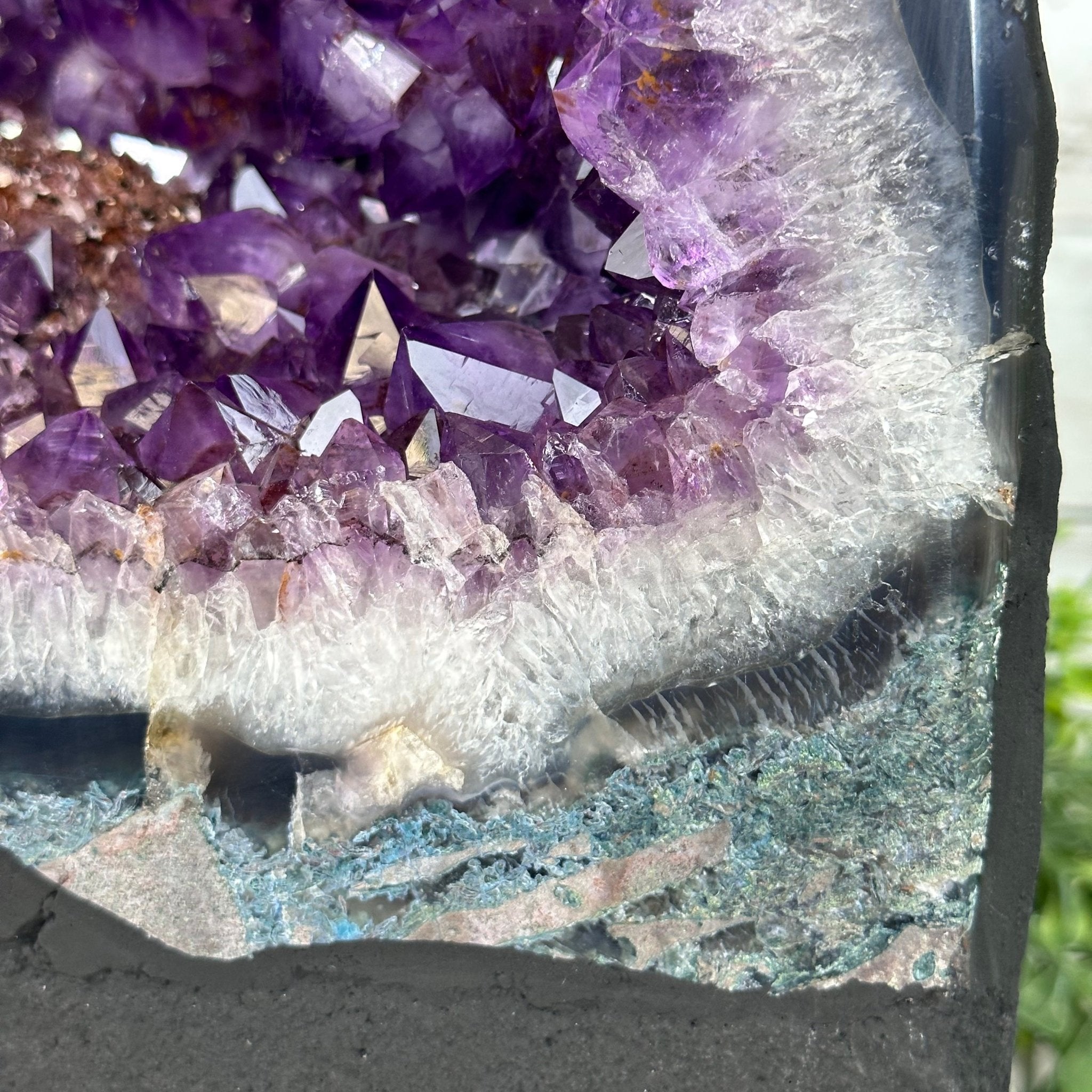 Extra Plus Quality Brazilian Amethyst Cathedral, 77.2 lbs & 24.2" Tall, Model #5601-0992 by Brazil Gems - Brazil GemsBrazil GemsExtra Plus Quality Brazilian Amethyst Cathedral, 77.2 lbs & 24.2" Tall, Model #5601-0992 by Brazil GemsCathedrals5601-0992