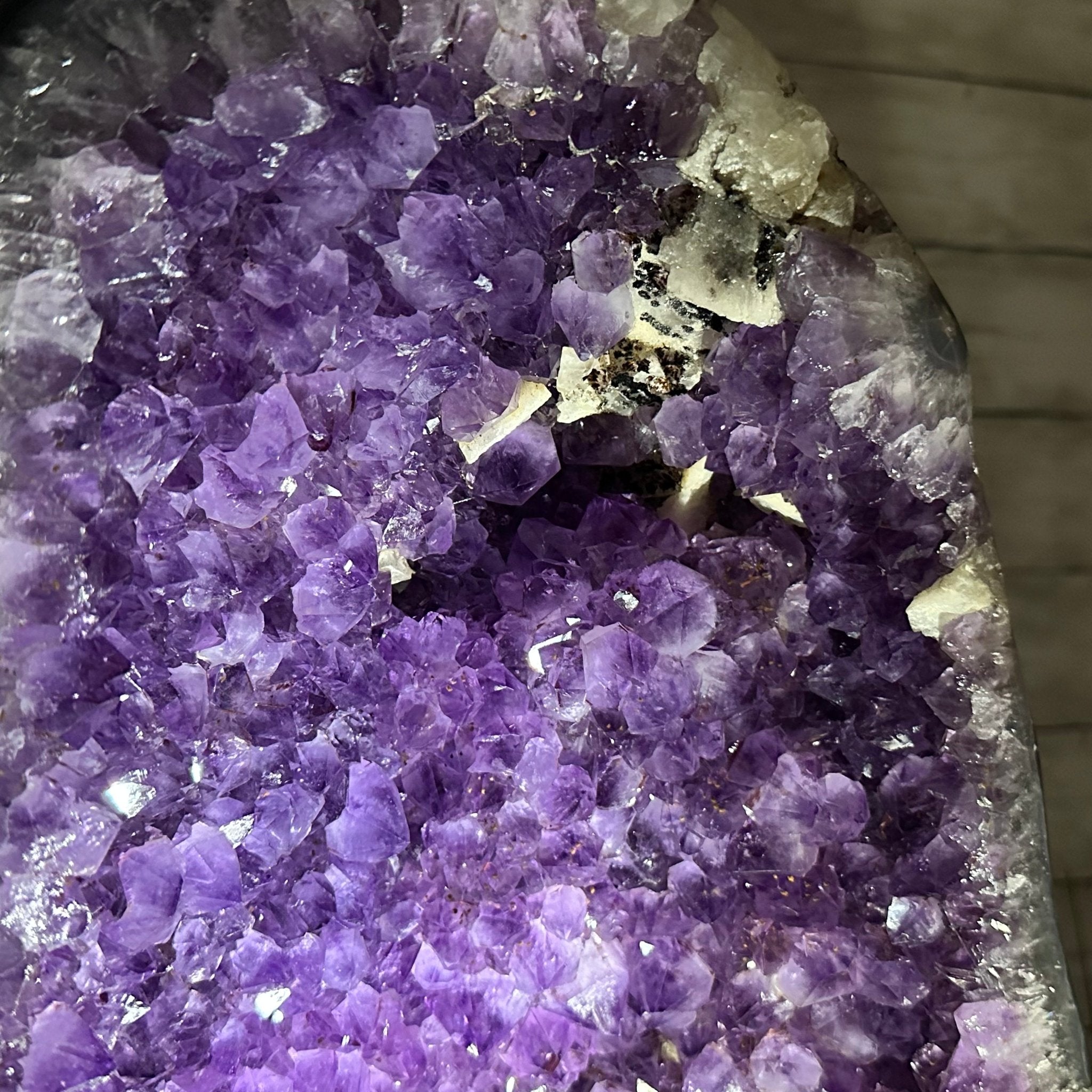 Extra Plus Quality Brazilian Amethyst Cathedral, 77.2 lbs & 24.2" Tall, Model #5601-0992 by Brazil Gems - Brazil GemsBrazil GemsExtra Plus Quality Brazilian Amethyst Cathedral, 77.2 lbs & 24.2" Tall, Model #5601-0992 by Brazil GemsCathedrals5601-0992