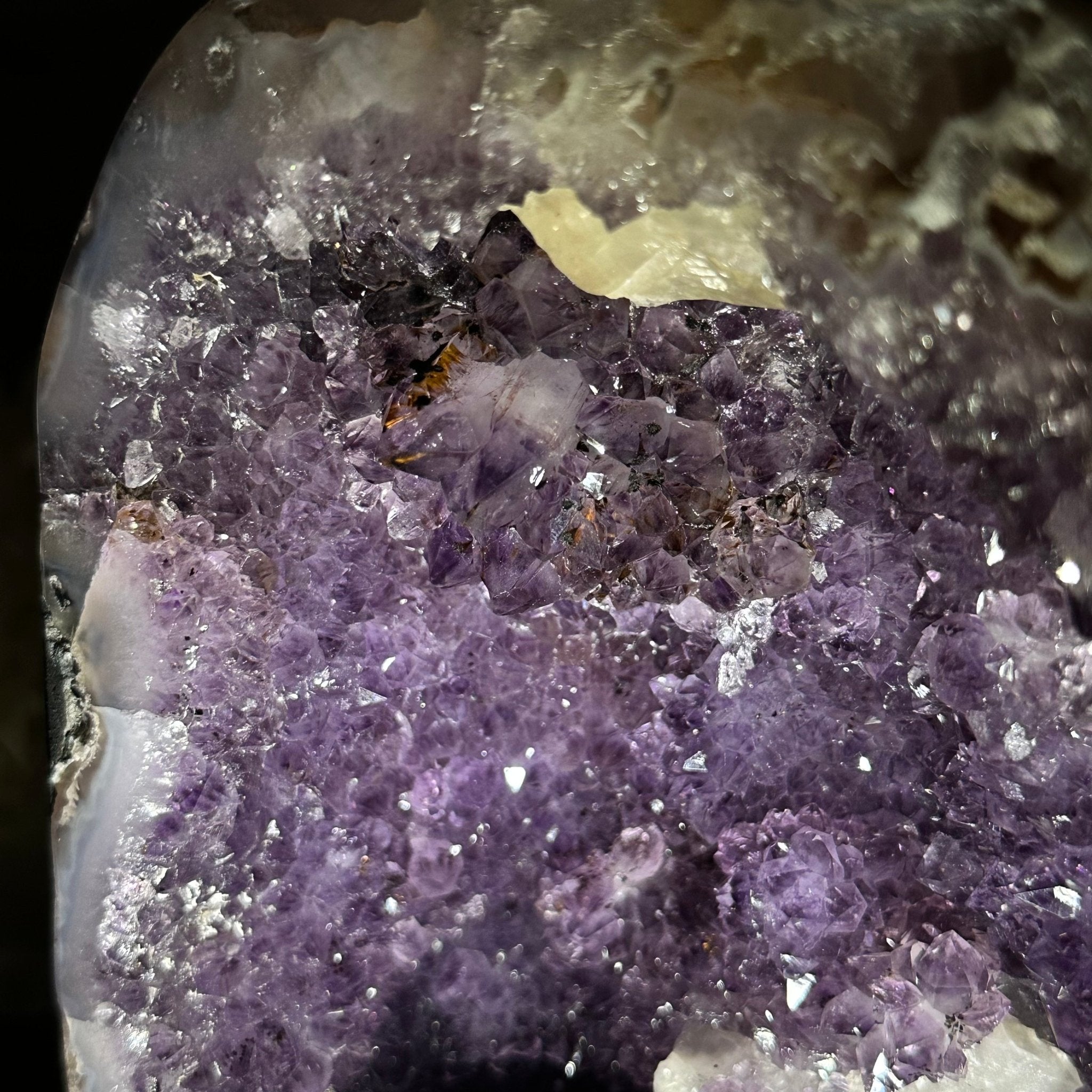 Extra Plus Quality Brazilian Amethyst Cathedral, 9.6 lbs & 8.5" Tall, Model #5601-0955 by Brazil Gems - Brazil GemsBrazil GemsExtra Plus Quality Brazilian Amethyst Cathedral, 9.6 lbs & 8.5" Tall, Model #5601-0955 by Brazil GemsCathedrals5601-0955