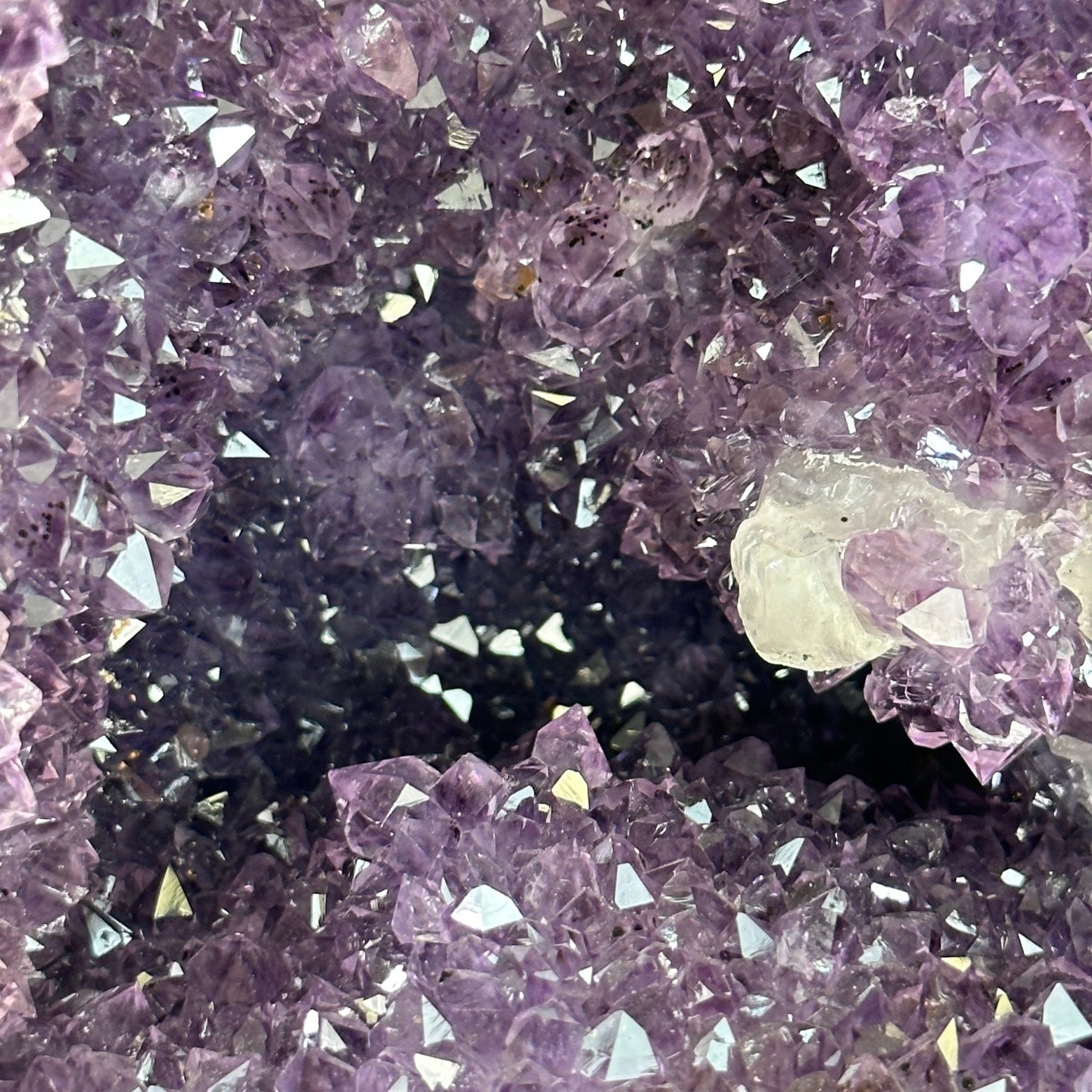 Extra Plus Quality Brazilian Amethyst Cathedral, 9.6 lbs & 8.5" Tall, Model #5601-0955 by Brazil Gems - Brazil GemsBrazil GemsExtra Plus Quality Brazilian Amethyst Cathedral, 9.6 lbs & 8.5" Tall, Model #5601-0955 by Brazil GemsCathedrals5601-0955