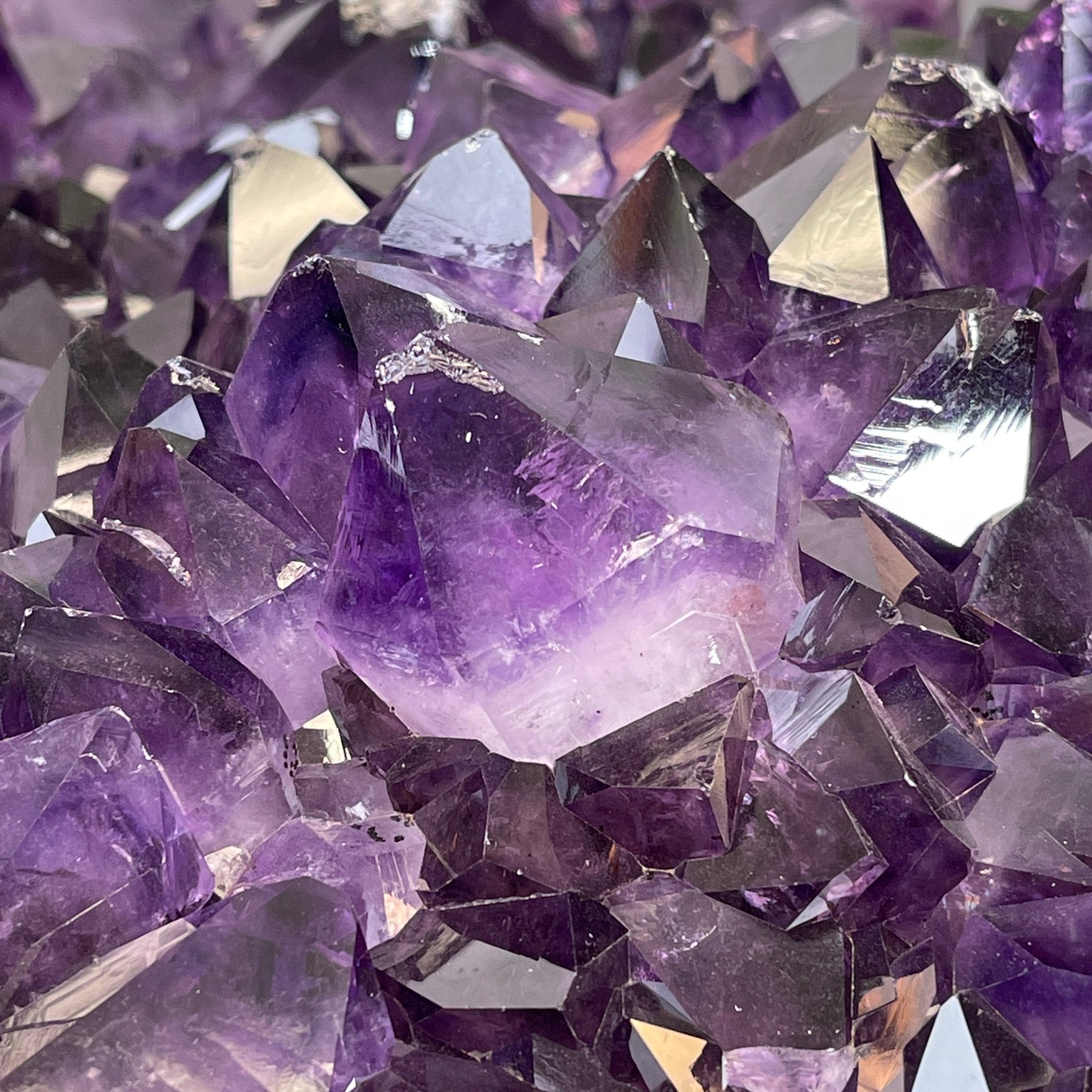 Extra Plus Quality Brazilian Amethyst Coffee Table, 144.6 lbs & 17.75" tall #1385-0035 by Brazil Gems - Brazil GemsBrazil GemsExtra Plus Quality Brazilian Amethyst Coffee Table, 144.6 lbs & 17.75" tall #1385-0035 by Brazil GemsTables: Coffee1385-0035