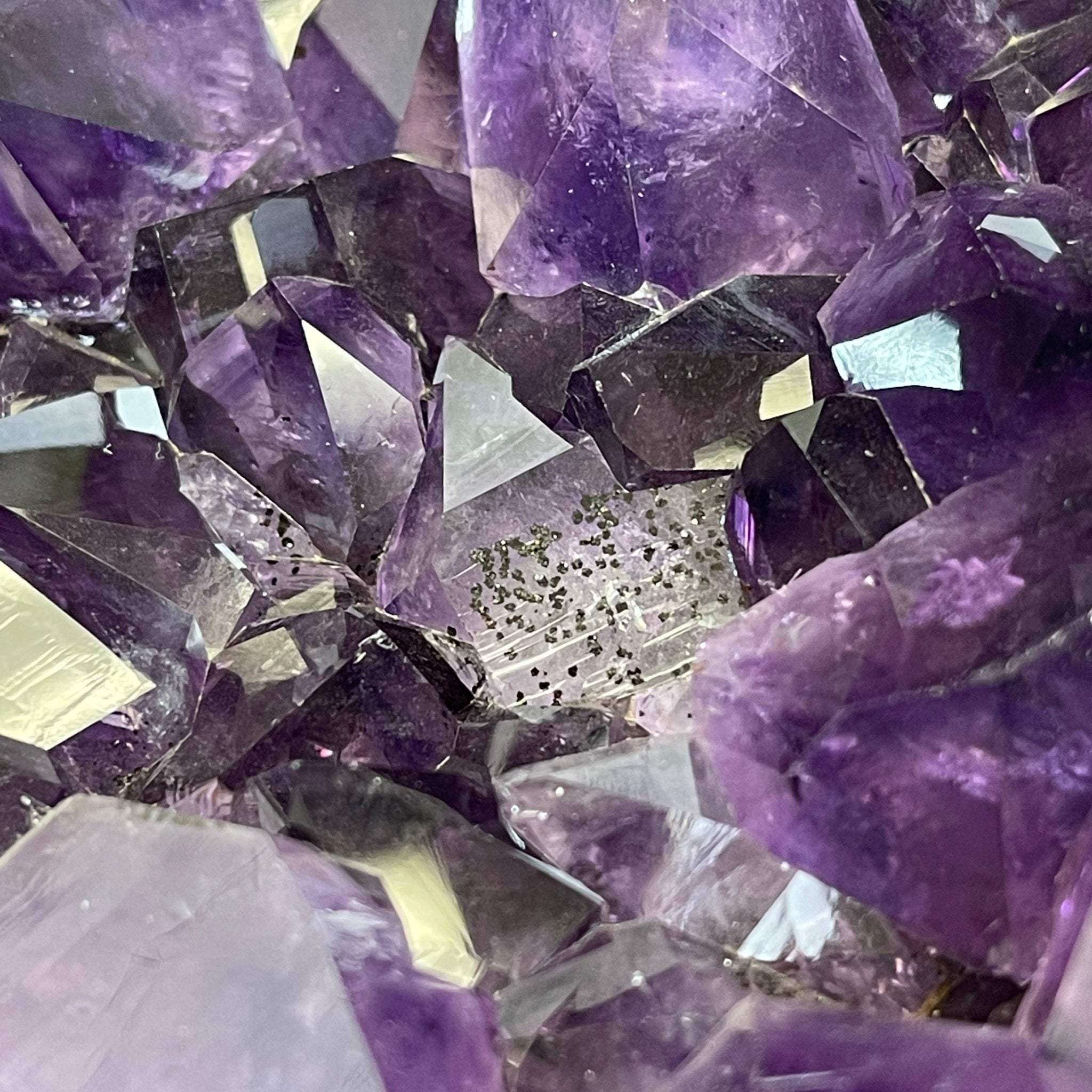 Extra Plus Quality Brazilian Amethyst Coffee Table, 144.6 lbs & 17.75" tall #1385-0035 by Brazil Gems - Brazil GemsBrazil GemsExtra Plus Quality Brazilian Amethyst Coffee Table, 144.6 lbs & 17.75" tall #1385-0035 by Brazil GemsTables: Coffee1385-0035