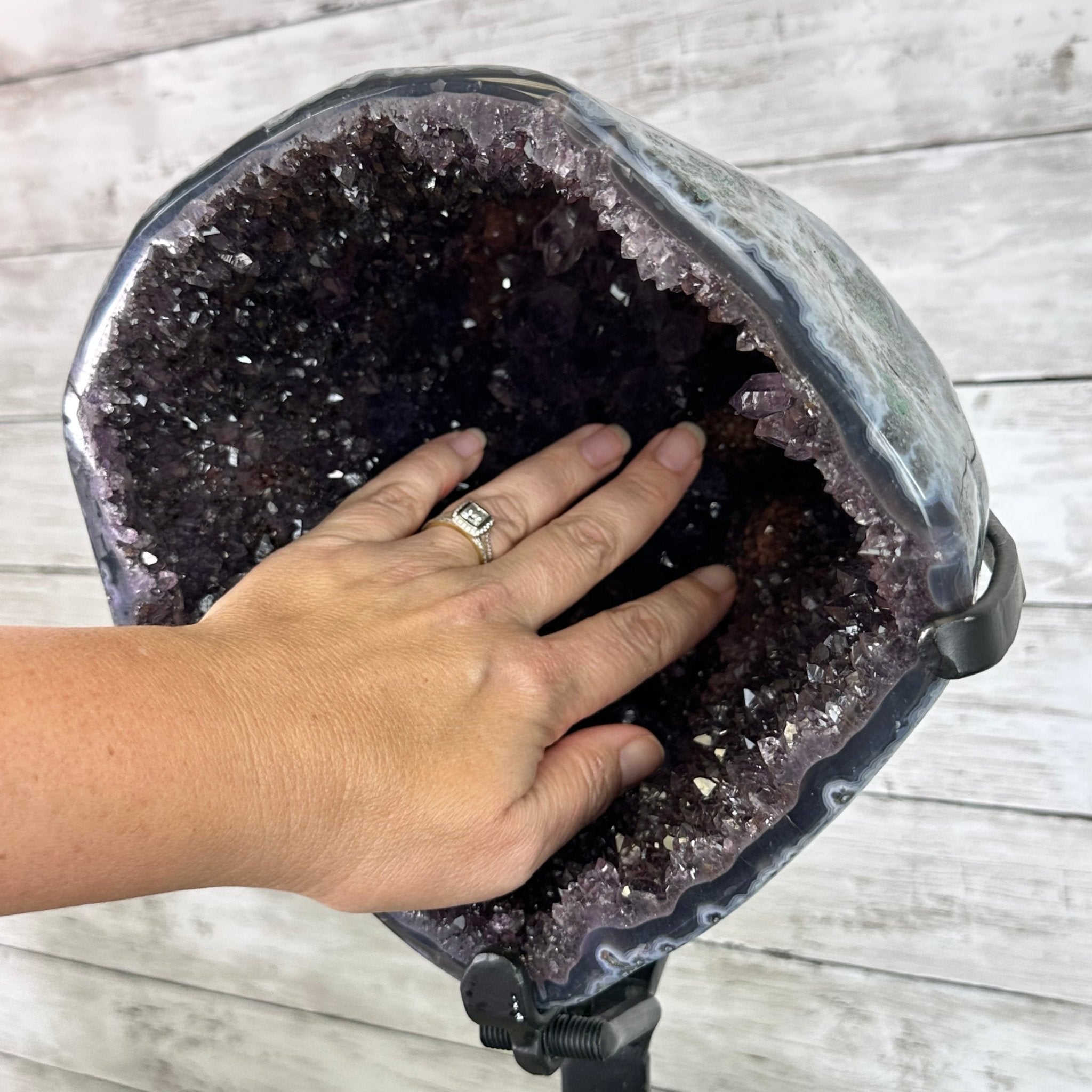 Extra Plus Quality Polished Amethyst "Jewelry Box", Clam Shell style Lid, 43.3 lbs & 19" tall, Model #5656-0013 by Brazil Gems - Brazil GemsBrazil GemsExtra Plus Quality Polished Amethyst "Jewelry Box", Clam Shell style Lid, 43.3 lbs & 19" tall, Model #5656-0013 by Brazil GemsGeode Jewelry Boxes5656-0013