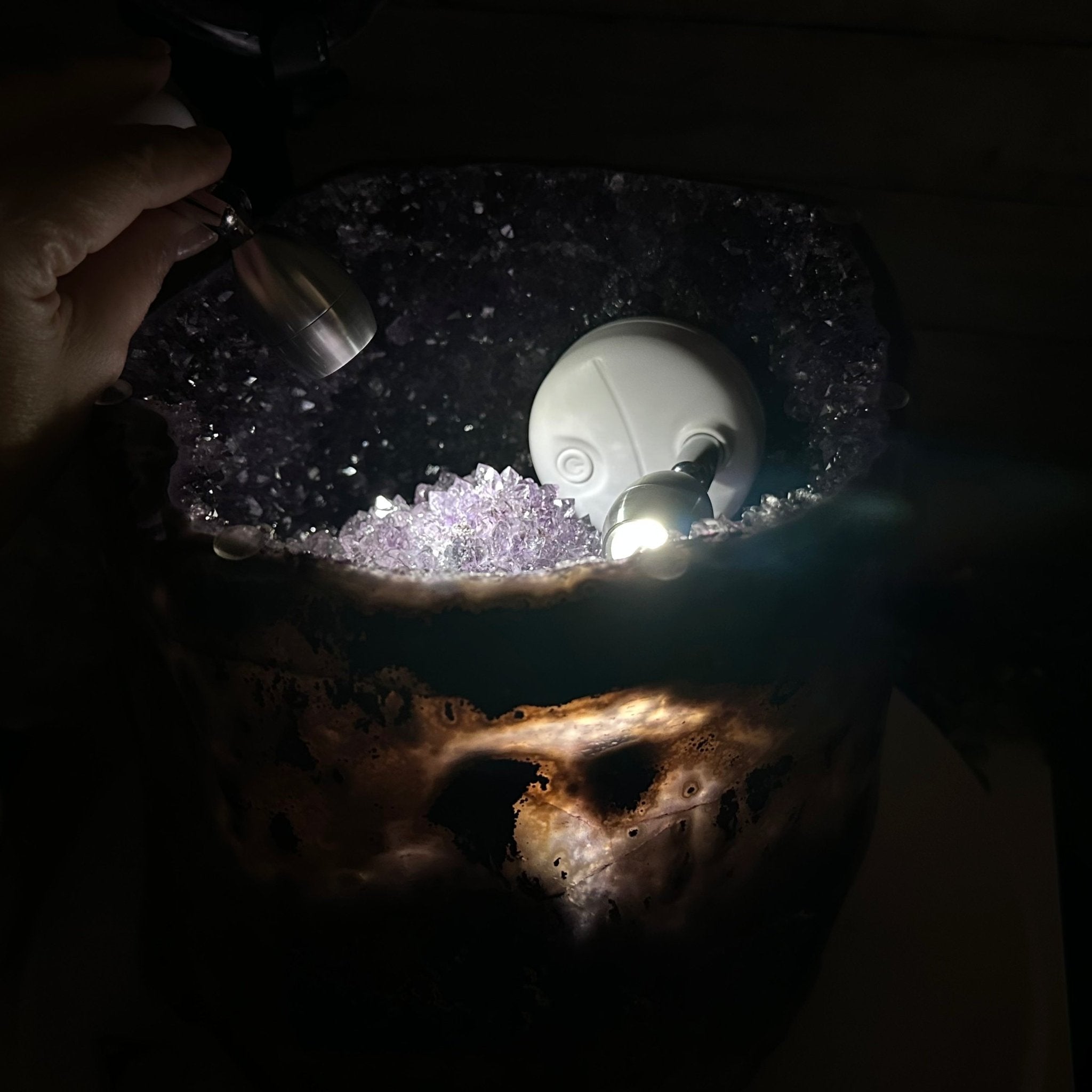 Extra Plus Quality Polished Amethyst "Jewelry Box", Clam Shell style Lid, 43.3 lbs & 19" tall, Model #5656-0013 by Brazil Gems - Brazil GemsBrazil GemsExtra Plus Quality Polished Amethyst "Jewelry Box", Clam Shell style Lid, 43.3 lbs & 19" tall, Model #5656-0013 by Brazil GemsGeode Jewelry Boxes5656-0013