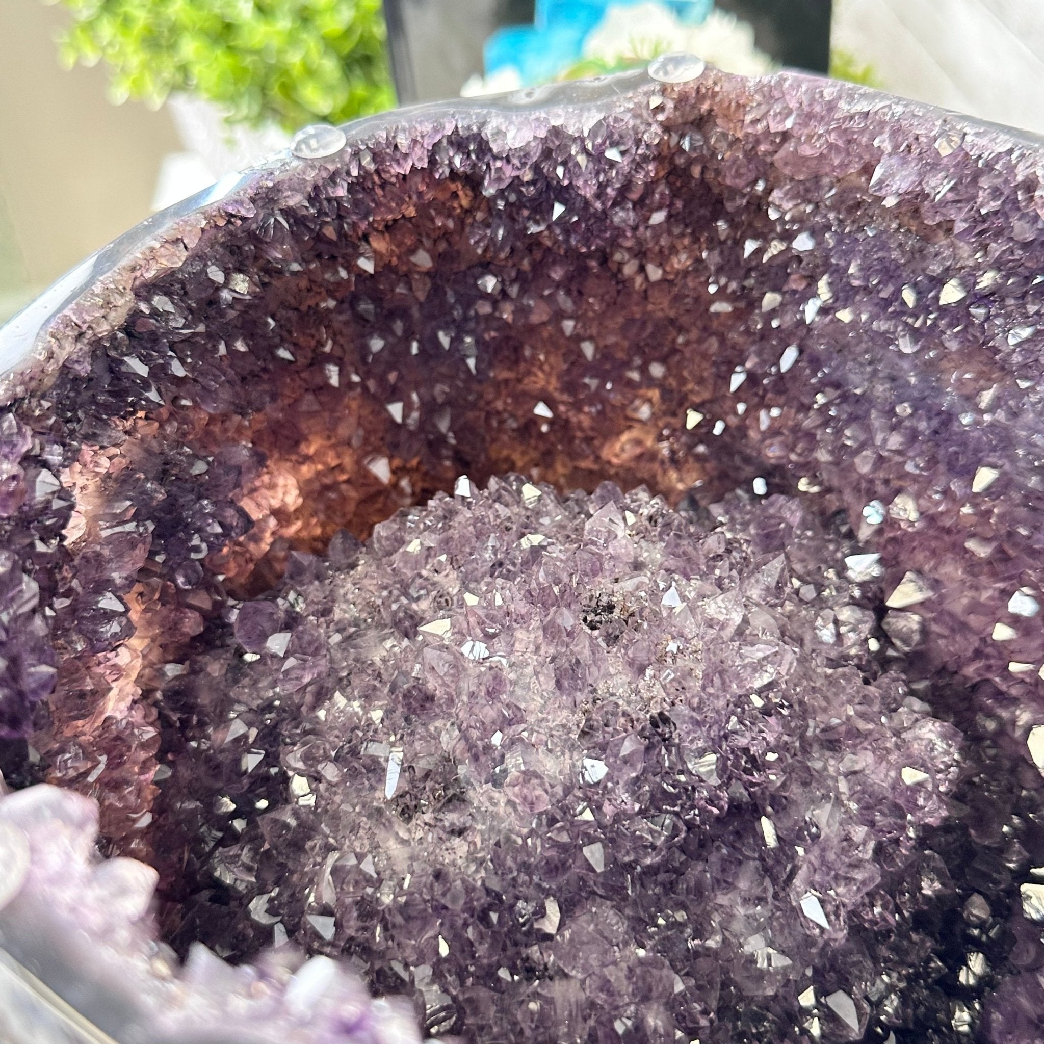 Extra Plus Quality Polished Amethyst "Jewelry Box", Clam Shell style Lid, 43.3 lbs & 19" tall, Model #5656-0013 by Brazil Gems - Brazil GemsBrazil GemsExtra Plus Quality Polished Amethyst "Jewelry Box", Clam Shell style Lid, 43.3 lbs & 19" tall, Model #5656-0013 by Brazil GemsGeode Jewelry Boxes5656-0013