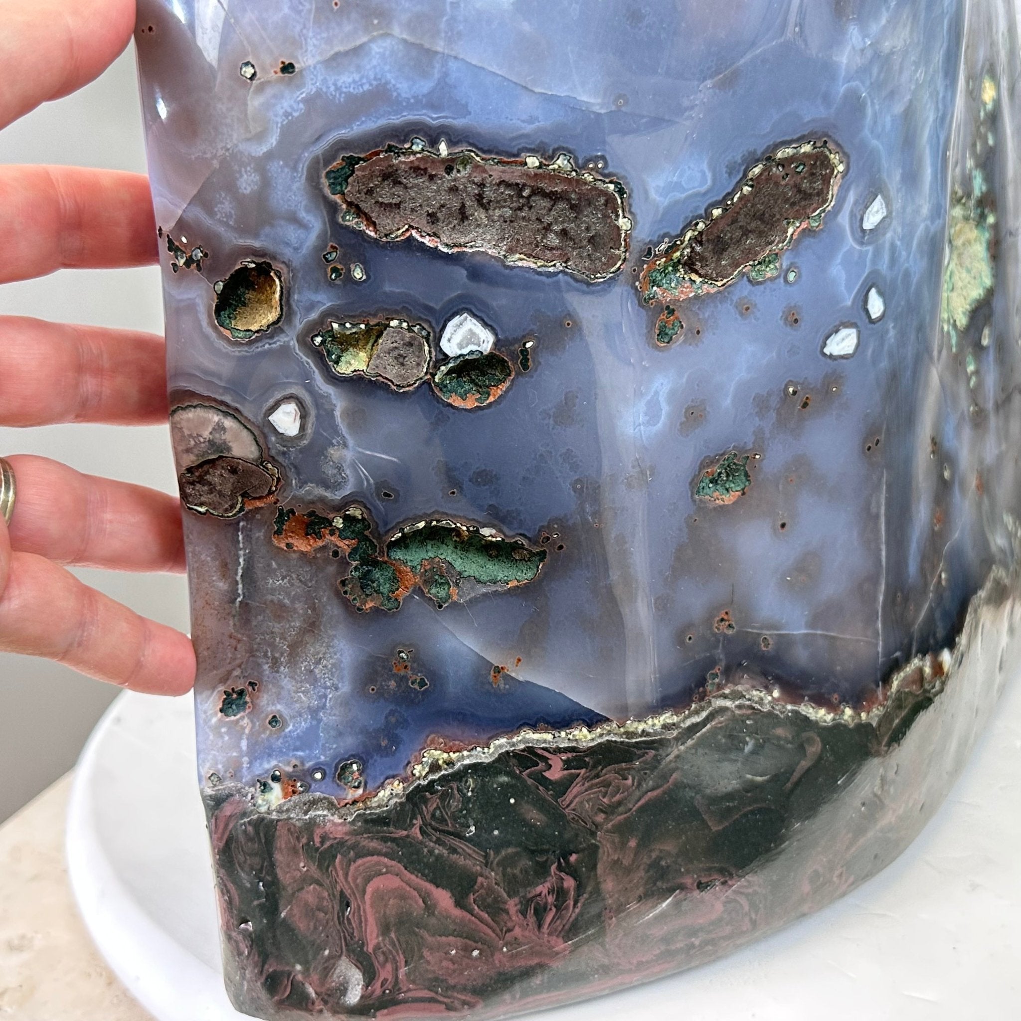 Extra Plus Quality Polished Brazilian Amethyst Cathedral, 107.8 lbs & 22.8" tall Model #5602-0062 by Brazil Gems - Brazil GemsBrazil GemsExtra Plus Quality Polished Brazilian Amethyst Cathedral, 107.8 lbs & 22.8" tall Model #5602-0062 by Brazil GemsPolished Cathedrals5602-0062