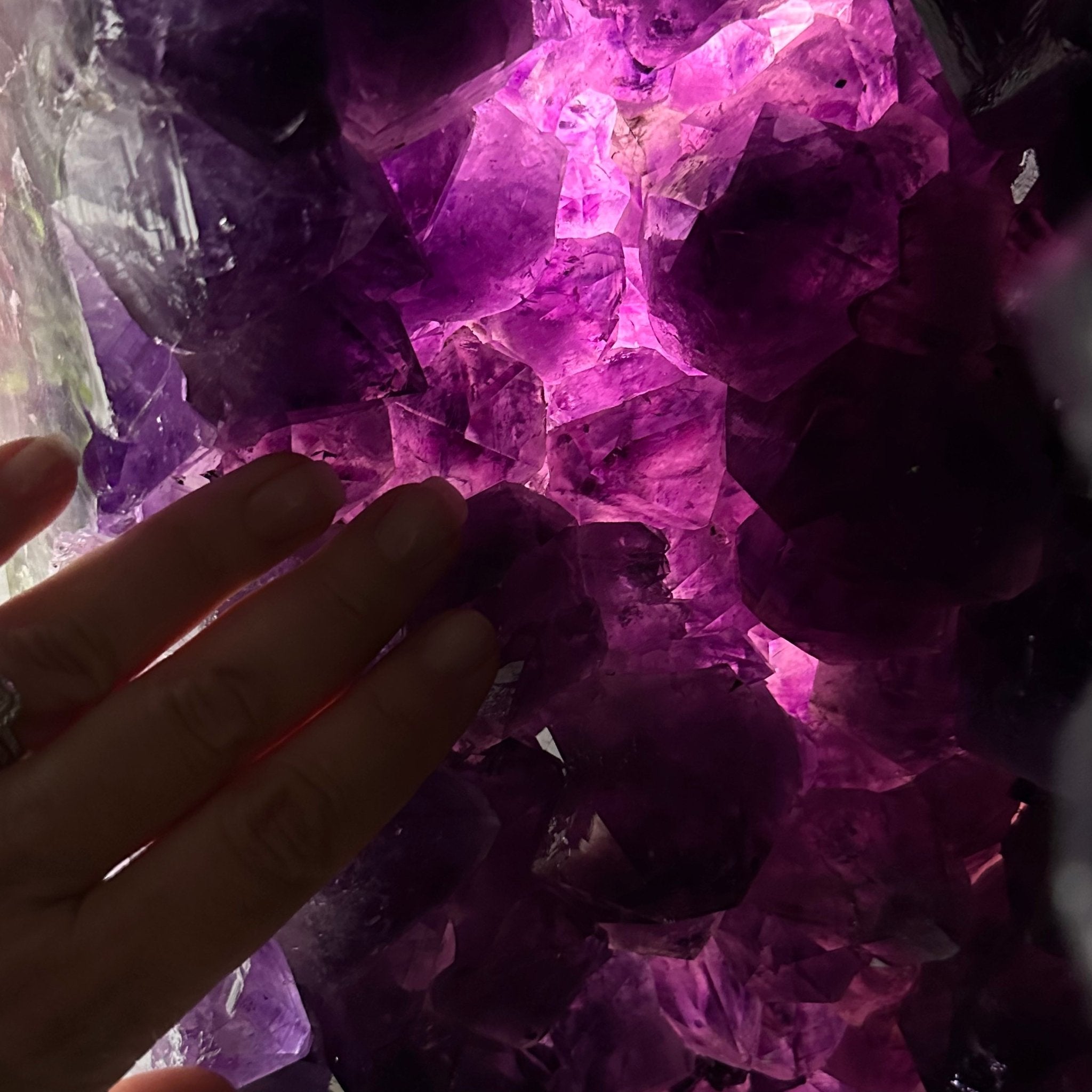 Extra Plus Quality Polished Brazilian Amethyst Cathedral, 165.3 lbs & 25.25" tall Model #5602-0019 by Brazil Gems - Brazil GemsBrazil GemsExtra Plus Quality Polished Brazilian Amethyst Cathedral, 165.3 lbs & 25.25" tall Model #5602-0019 by Brazil GemsPolished Cathedrals5602-0019