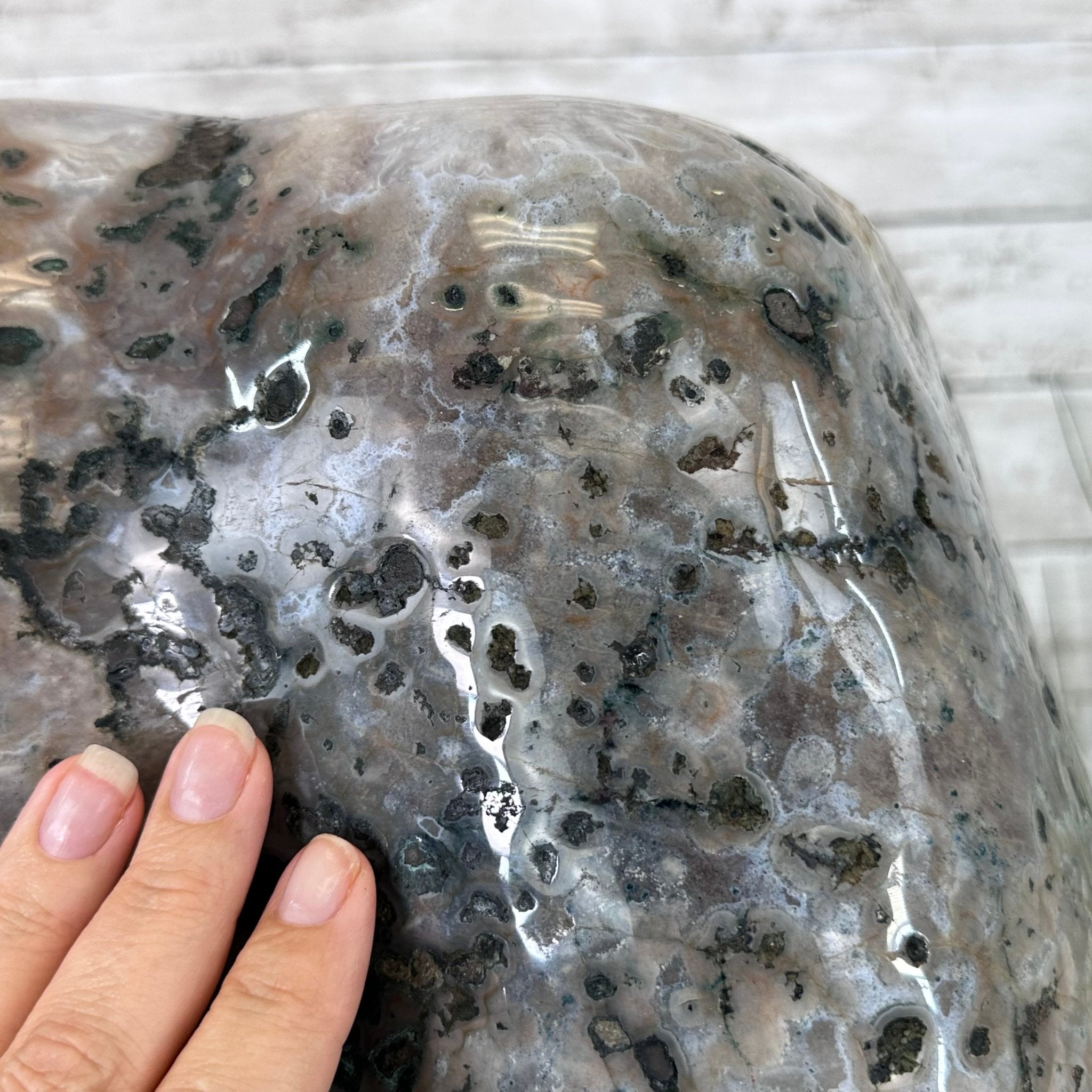 Extra Plus Quality Polished Brazilian Amethyst Cathedral, 85.4 lbs & 16.75" tall Model #5602-0044 by Brazil Gems - Brazil GemsBrazil GemsExtra Plus Quality Polished Brazilian Amethyst Cathedral, 85.4 lbs & 16.75" tall Model #5602-0044 by Brazil GemsPolished Cathedrals5602-0044