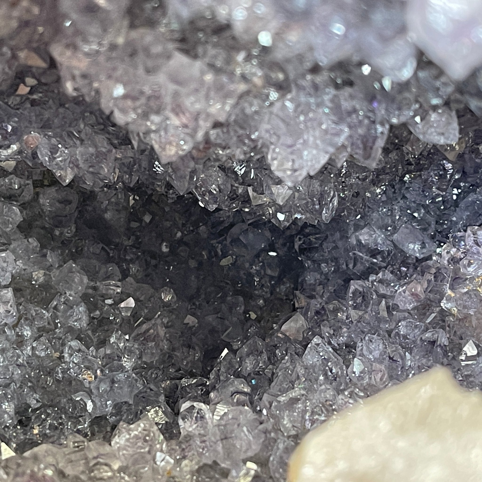 Extra Plus Quality Unique Uruguayan Amethyst Geode, 6.75” tall & 21.3 lbs #5520-0021 by Brazil Gems - Brazil GemsBrazil GemsExtra Plus Quality Unique Uruguayan Amethyst Geode, 6.75” tall & 21.3 lbs #5520-0021 by Brazil GemsClusters: Unique & Freeform5520-0021