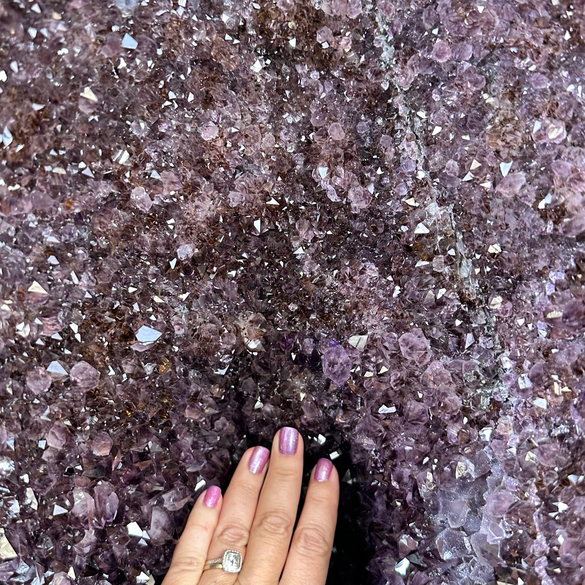 Extra Quality Amethyst Cathedral, 177 lbs & 37" Tall #5601-1274 - Brazil GemsBrazil GemsExtra Quality Amethyst Cathedral, 177 lbs & 37" Tall #5601-1274Cathedrals5601-1274