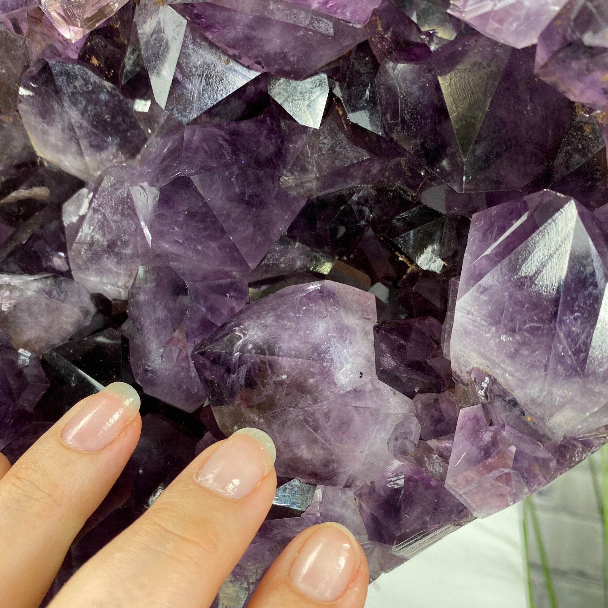 Extra Quality Amethyst Heart Geode, metal stand, 12.25" Tall & 22.1 lbs #5463-0120 by Brazil Gems - Brazil GemsBrazil GemsExtra Quality Amethyst Heart Geode, metal stand, 12.25" Tall & 22.1 lbs #5463-0120 by Brazil GemsHearts5463-0120
