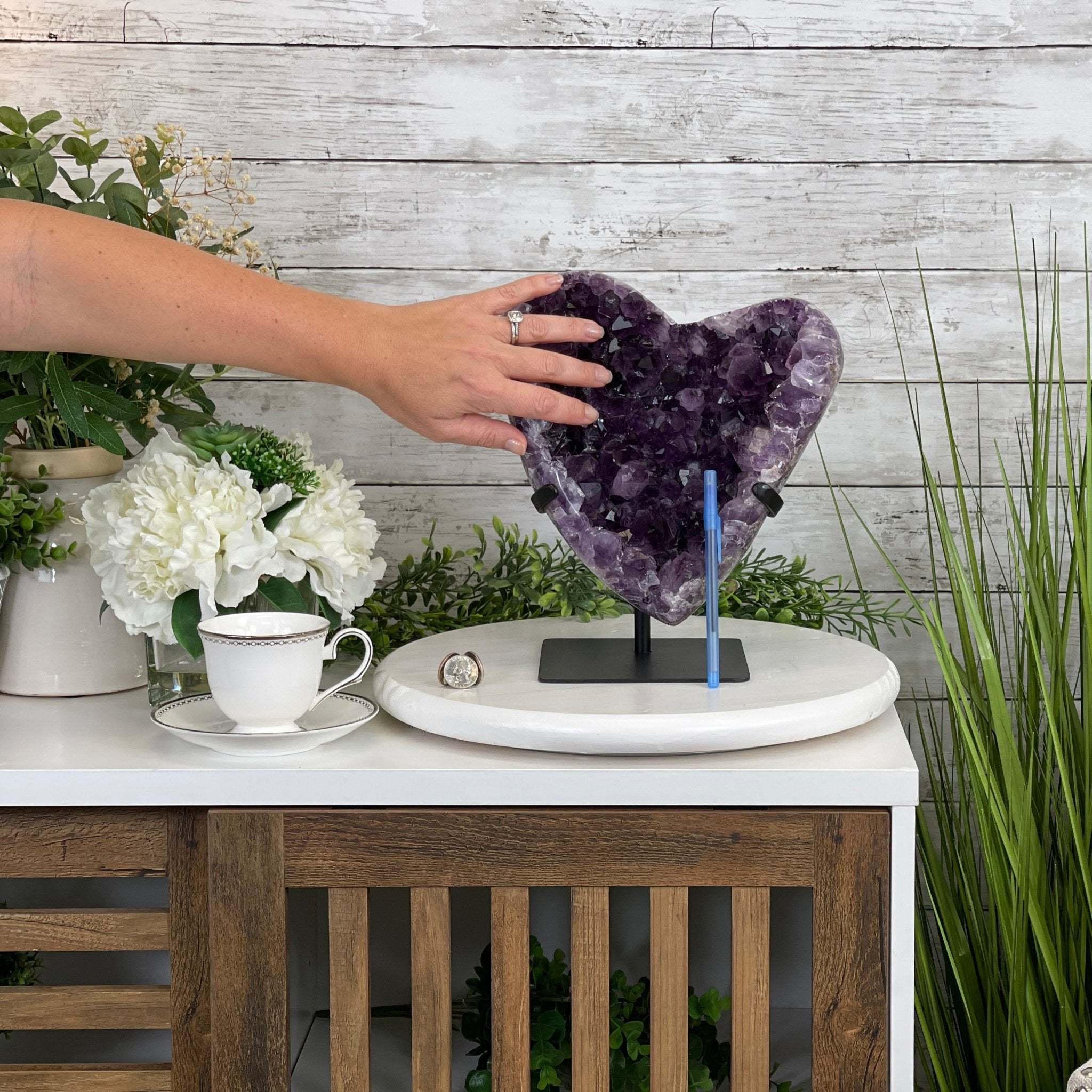 Extra Quality Amethyst Heart Geode, metal stand, 13 lbs & 11.25" Tall #5463-0196 by Brazil Gems - Brazil GemsBrazil GemsExtra Quality Amethyst Heart Geode, metal stand, 13 lbs & 11.25" Tall #5463-0196 by Brazil GemsHearts5463-0196