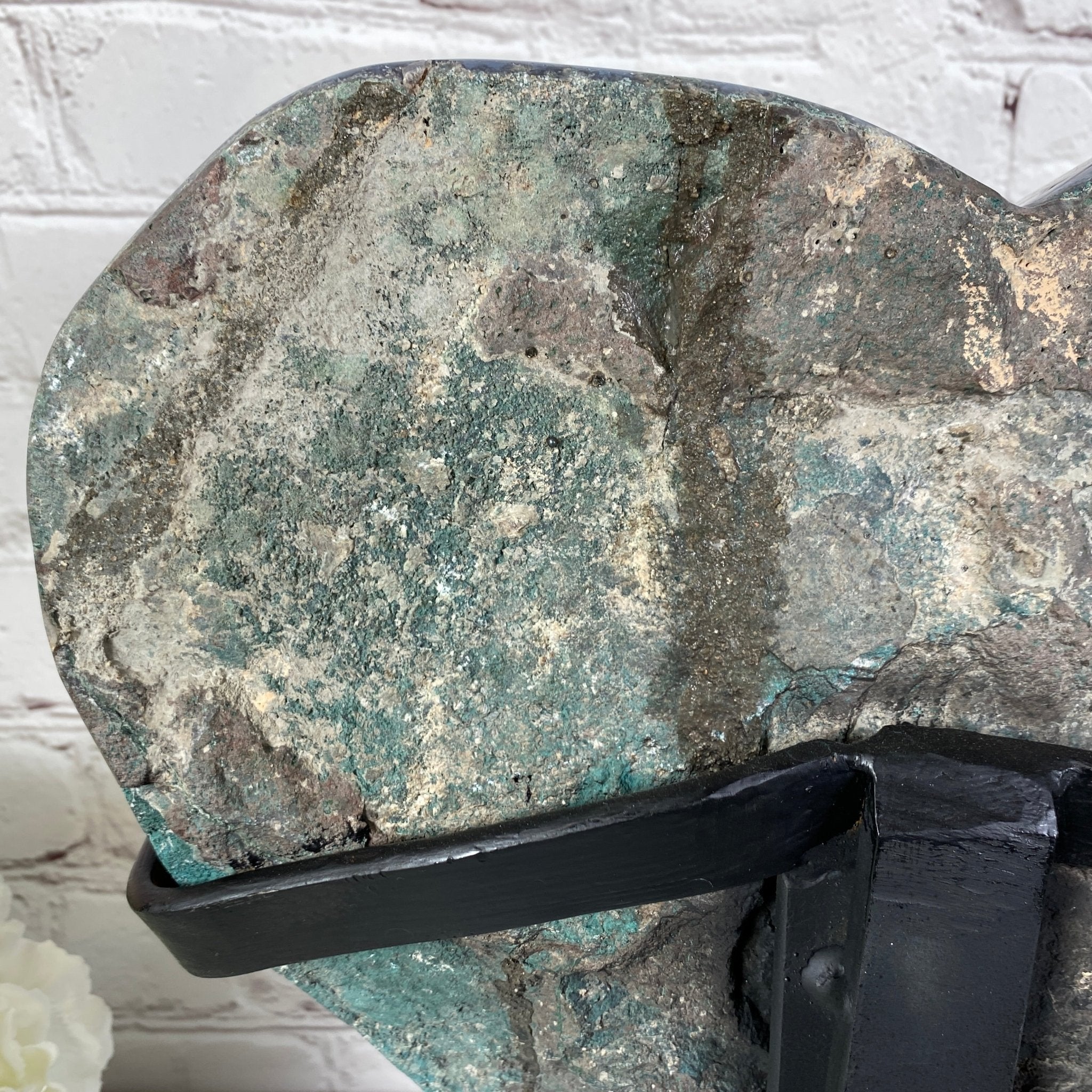 Extra Quality Amethyst Heart Geode, metal stand, 15.5" Tall & 27.2 lbs #5463-0041 by Brazil Gems - Brazil GemsBrazil GemsExtra Quality Amethyst Heart Geode, metal stand, 15.5" Tall & 27.2 lbs #5463-0041 by Brazil GemsHearts5463-0041