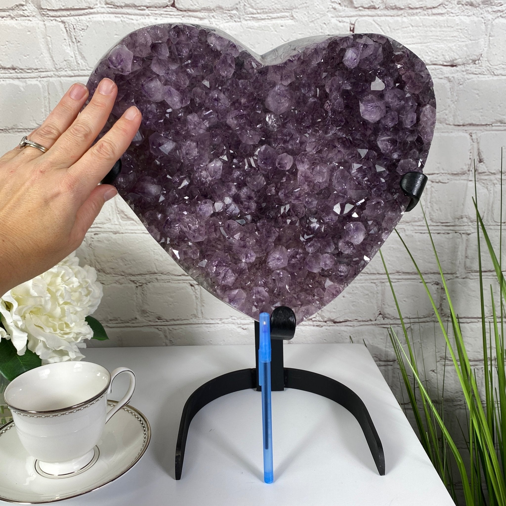 Extra Quality Amethyst Heart Geode, metal stand, 15.5" Tall & 27.2 lbs #5463-0041 by Brazil Gems - Brazil GemsBrazil GemsExtra Quality Amethyst Heart Geode, metal stand, 15.5" Tall & 27.2 lbs #5463-0041 by Brazil GemsHearts5463-0041