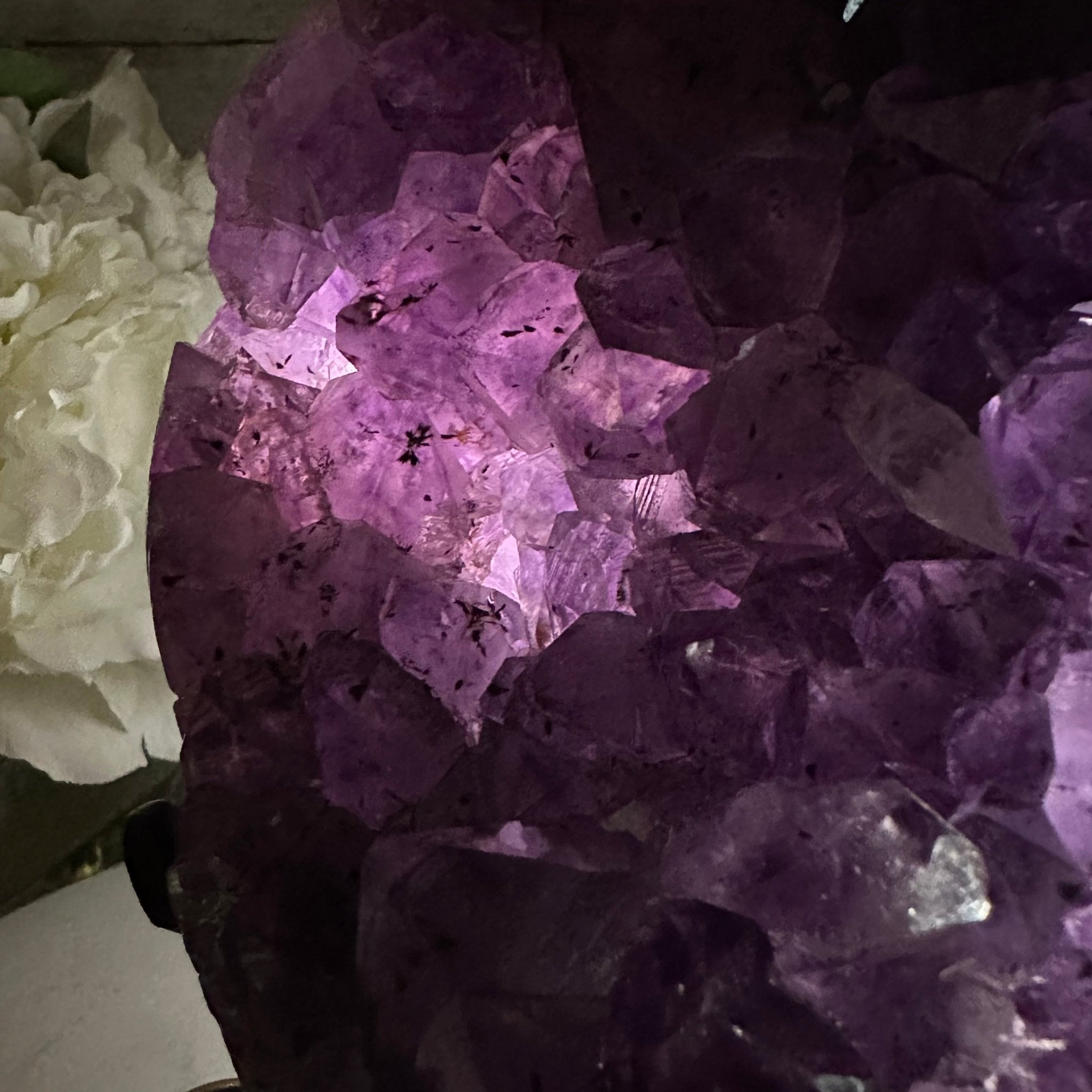 Extra Quality Amethyst Heart Geode w/ metal stand, 7.1 lbs & 8" Tall #5463-0292 - Brazil GemsBrazil GemsExtra Quality Amethyst Heart Geode w/ metal stand, 7.1 lbs & 8" Tall #5463-0292Hearts5463-0292