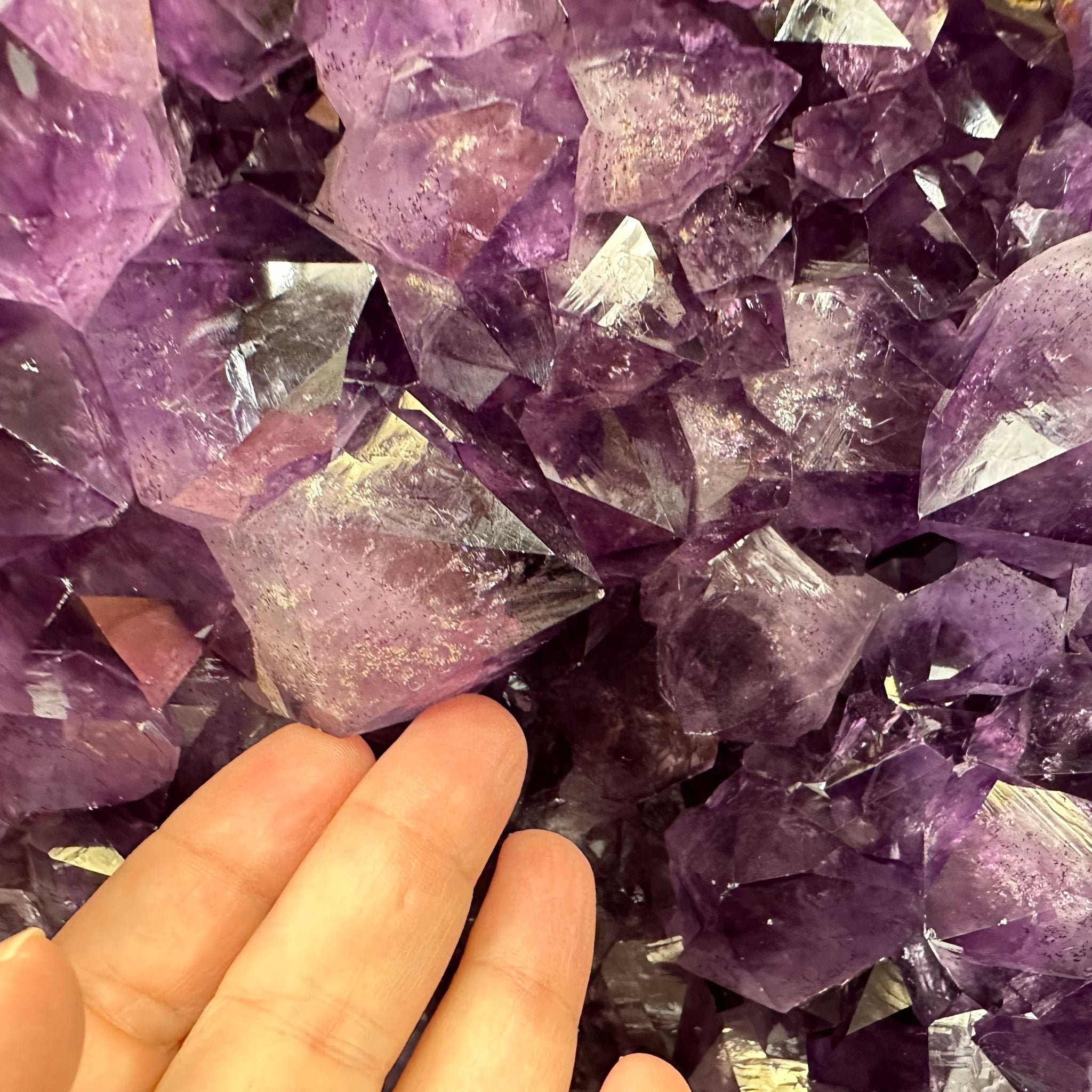Extra Quality Brazilian Amethyst Cathedral, 108 lbs & 24.25" Tall, Model #5601-1183 by Brazil Gems - Brazil GemsBrazil GemsExtra Quality Brazilian Amethyst Cathedral, 108 lbs & 24.25" Tall, Model #5601-1183 by Brazil GemsCathedrals5601-1183