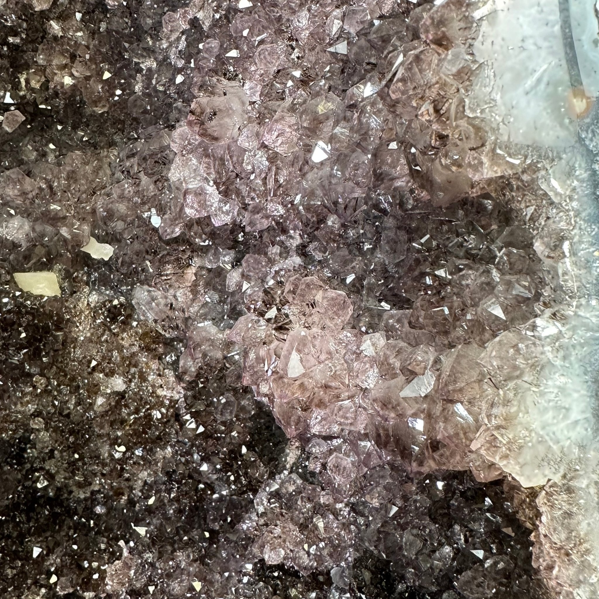 Extra Quality Brazilian Amethyst Cathedral, 154.8 lbs & 47.5" Tall, Model #5601-1226 by Brazil Gems - Brazil GemsBrazil GemsExtra Quality Brazilian Amethyst Cathedral, 154.8 lbs & 47.5" Tall, Model #5601-1226 by Brazil GemsCathedrals5601-1226