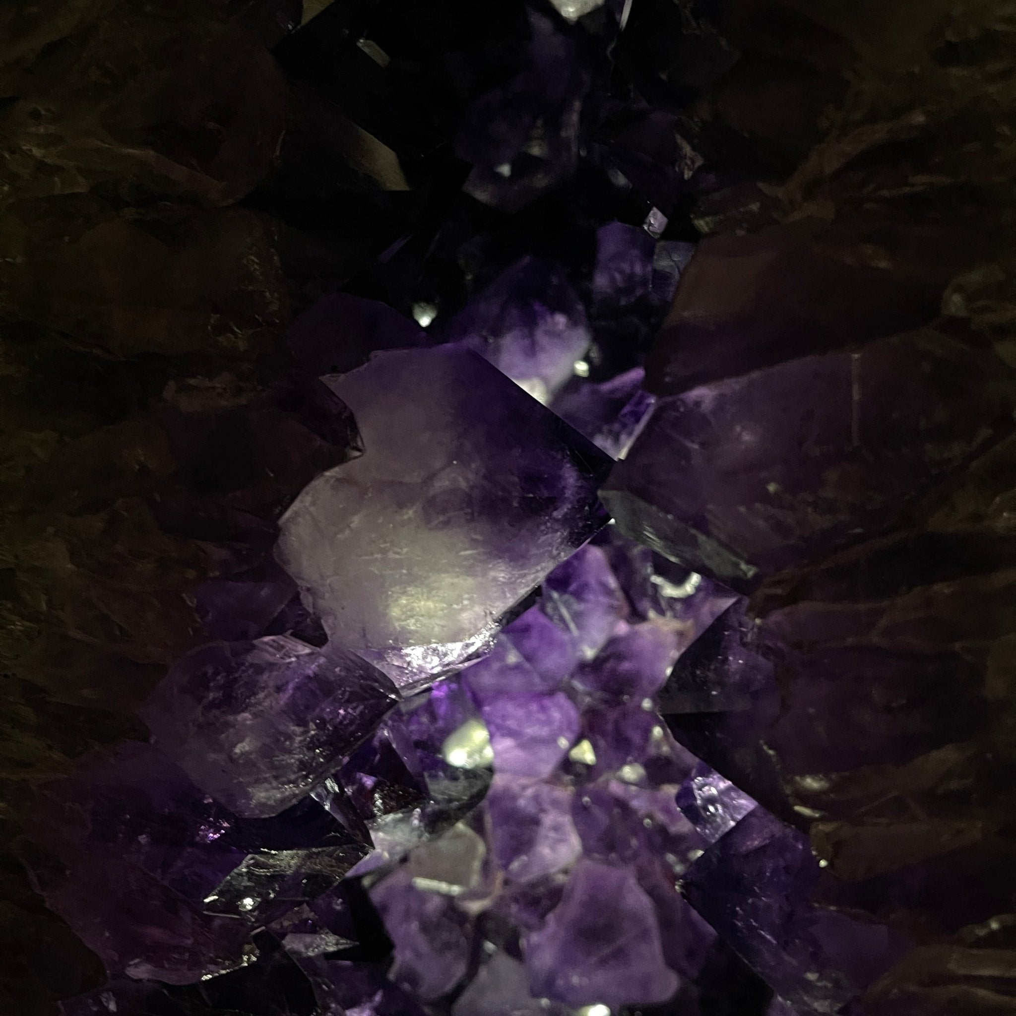 Extra Quality Brazilian Amethyst Cathedral, 19.6” tall & 81.4 lbs #5601-0708 by Brazil Gems - Brazil GemsBrazil GemsExtra Quality Brazilian Amethyst Cathedral, 19.6” tall & 81.4 lbs #5601-0708 by Brazil GemsCathedrals5601-0708