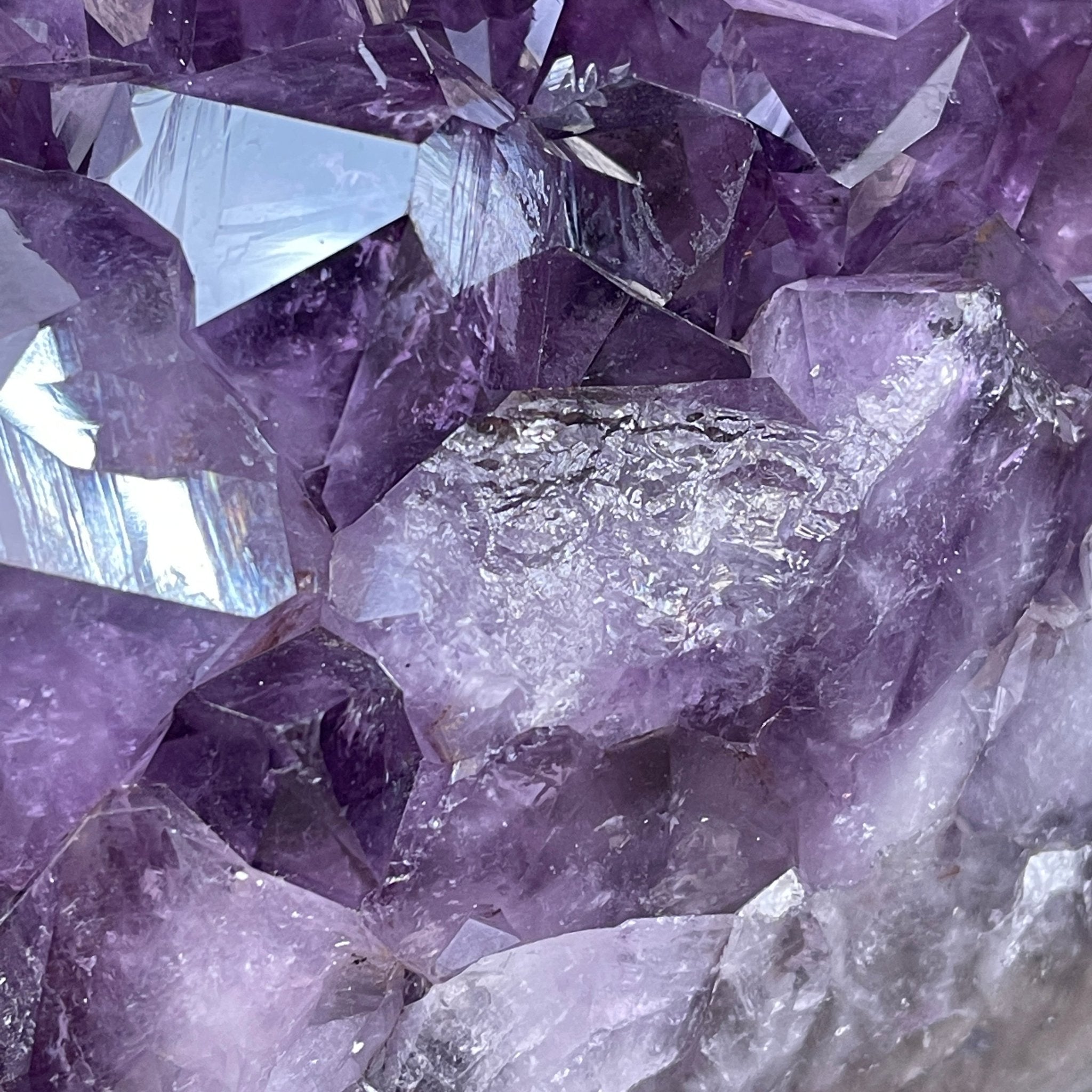 Extra Quality Brazilian Amethyst Coffee Table, 102.1 lbs & 16" tall #1385-0076 by Brazil Gems - Brazil GemsBrazil GemsExtra Quality Brazilian Amethyst Coffee Table, 102.1 lbs & 16" tall #1385-0076 by Brazil GemsTables: Coffee1385-0076