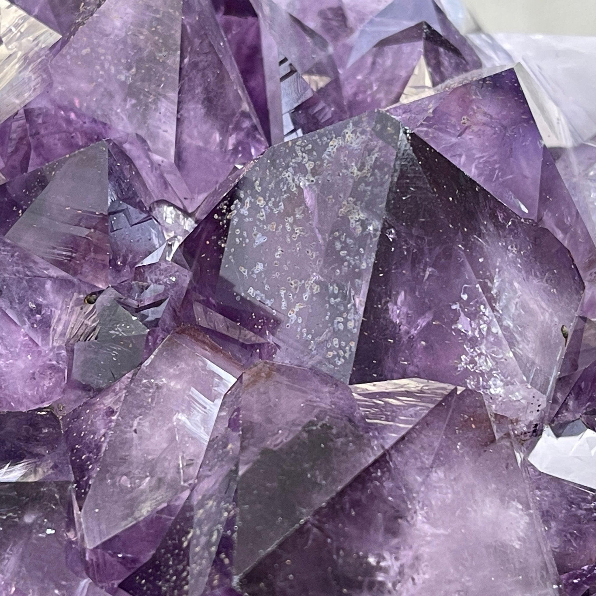 Extra Quality Brazilian Amethyst Coffee Table, 102.1 lbs & 16" tall #1385-0076 by Brazil Gems - Brazil GemsBrazil GemsExtra Quality Brazilian Amethyst Coffee Table, 102.1 lbs & 16" tall #1385-0076 by Brazil GemsTables: Coffee1385-0076