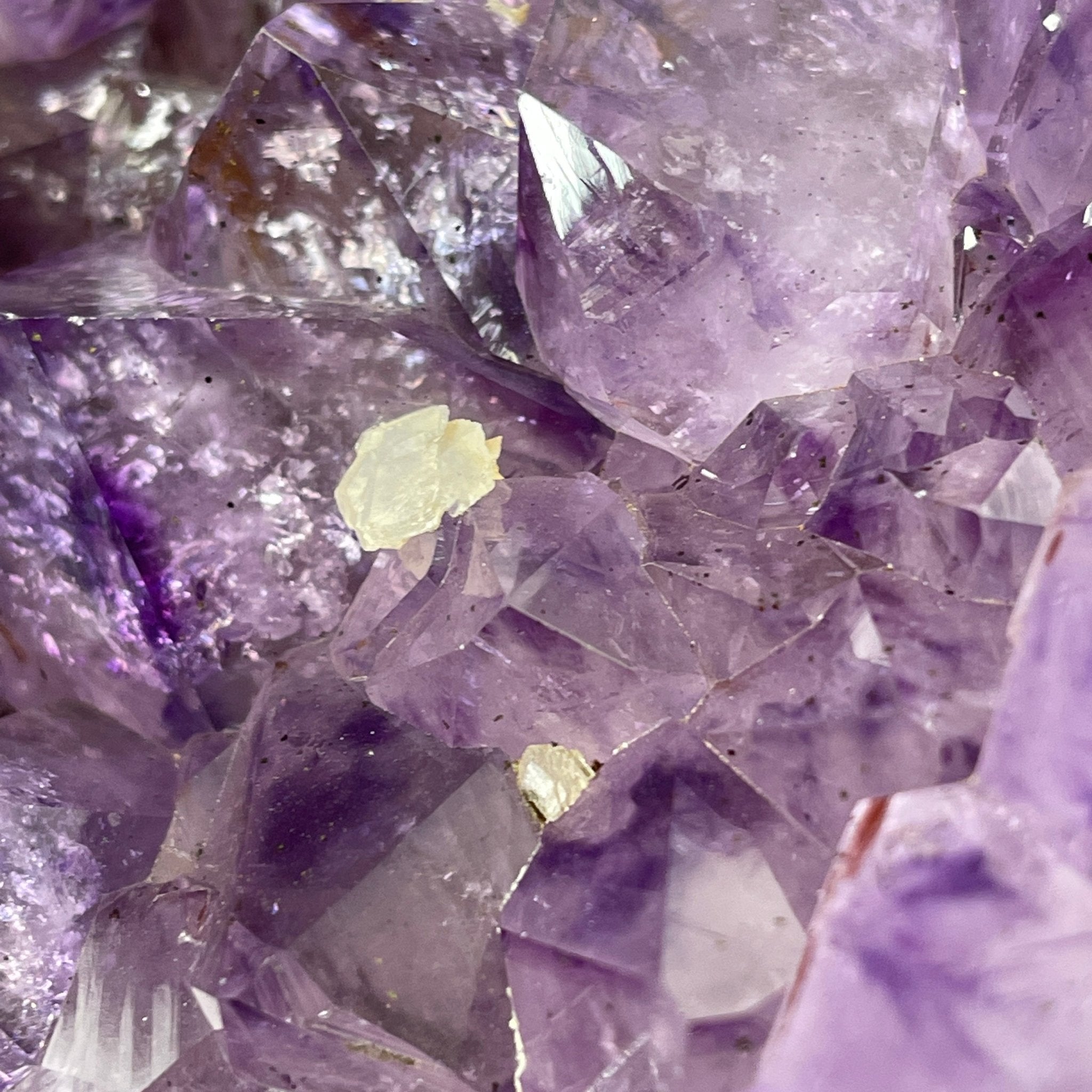 Extra Quality Brazilian Amethyst Coffee Table, 103.6 lbs & 16" tall #1385-0048 by Brazil Gems - Brazil GemsBrazil GemsExtra Quality Brazilian Amethyst Coffee Table, 103.6 lbs & 16" tall #1385-0048 by Brazil GemsTables: Coffee1385-0048