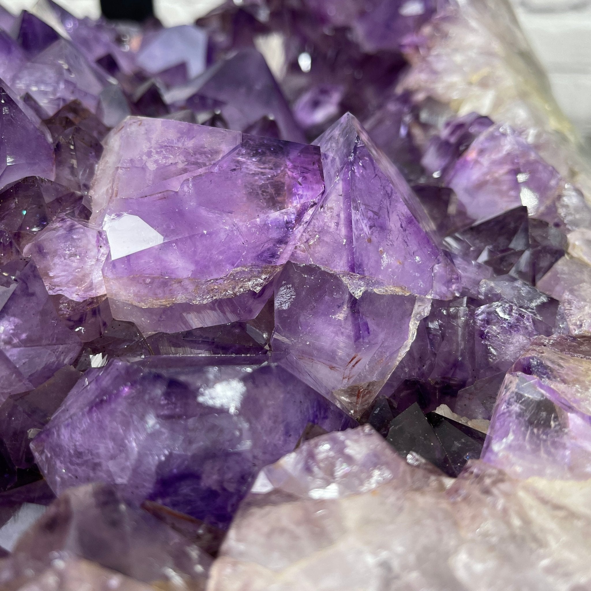 Extra Quality Brazilian Amethyst Coffee Table, 103.6 lbs & 16" tall #1385-0048 by Brazil Gems - Brazil GemsBrazil GemsExtra Quality Brazilian Amethyst Coffee Table, 103.6 lbs & 16" tall #1385-0048 by Brazil GemsTables: Coffee1385-0048