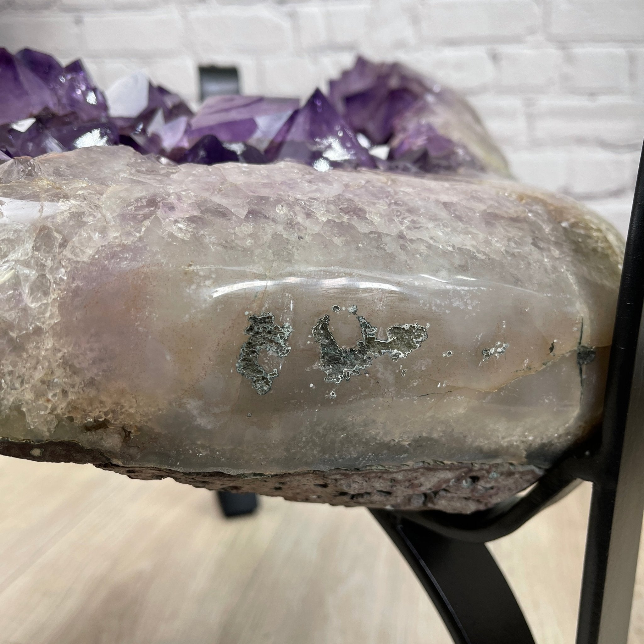 Extra Quality Brazilian Amethyst Coffee Table, 103.6 lbs & 16" tall #1385-0048 by Brazil Gems - Brazil GemsBrazil GemsExtra Quality Brazilian Amethyst Coffee Table, 103.6 lbs & 16" tall #1385-0048 by Brazil GemsTables: Coffee1385-0048