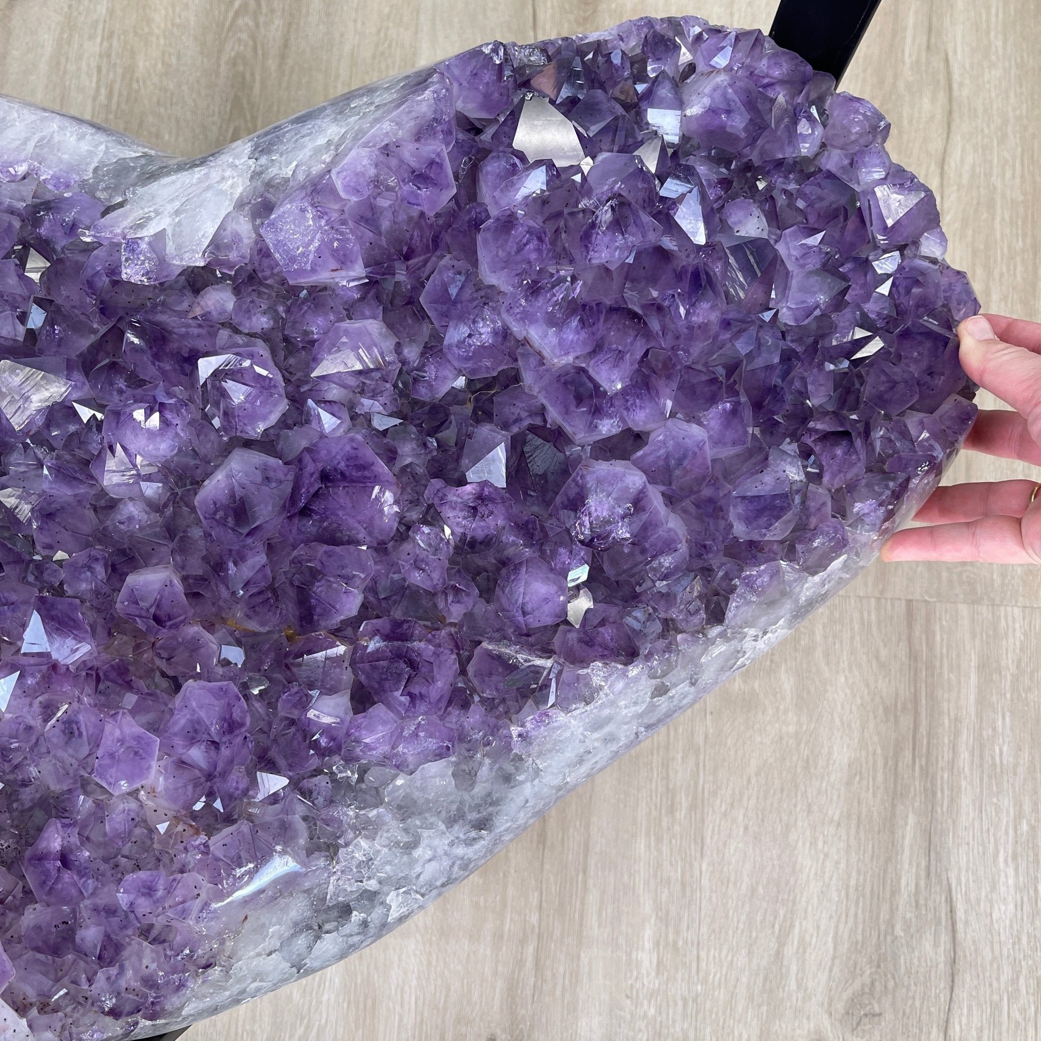 Extra Quality Brazilian Amethyst Coffee Table, 196.2 lbs & 16" tall Model #1385-0071 by Brazil Gems - Brazil GemsBrazil GemsExtra Quality Brazilian Amethyst Coffee Table, 196.2 lbs & 16" tall Model #1385-0071 by Brazil GemsTables: Coffee1385-0071