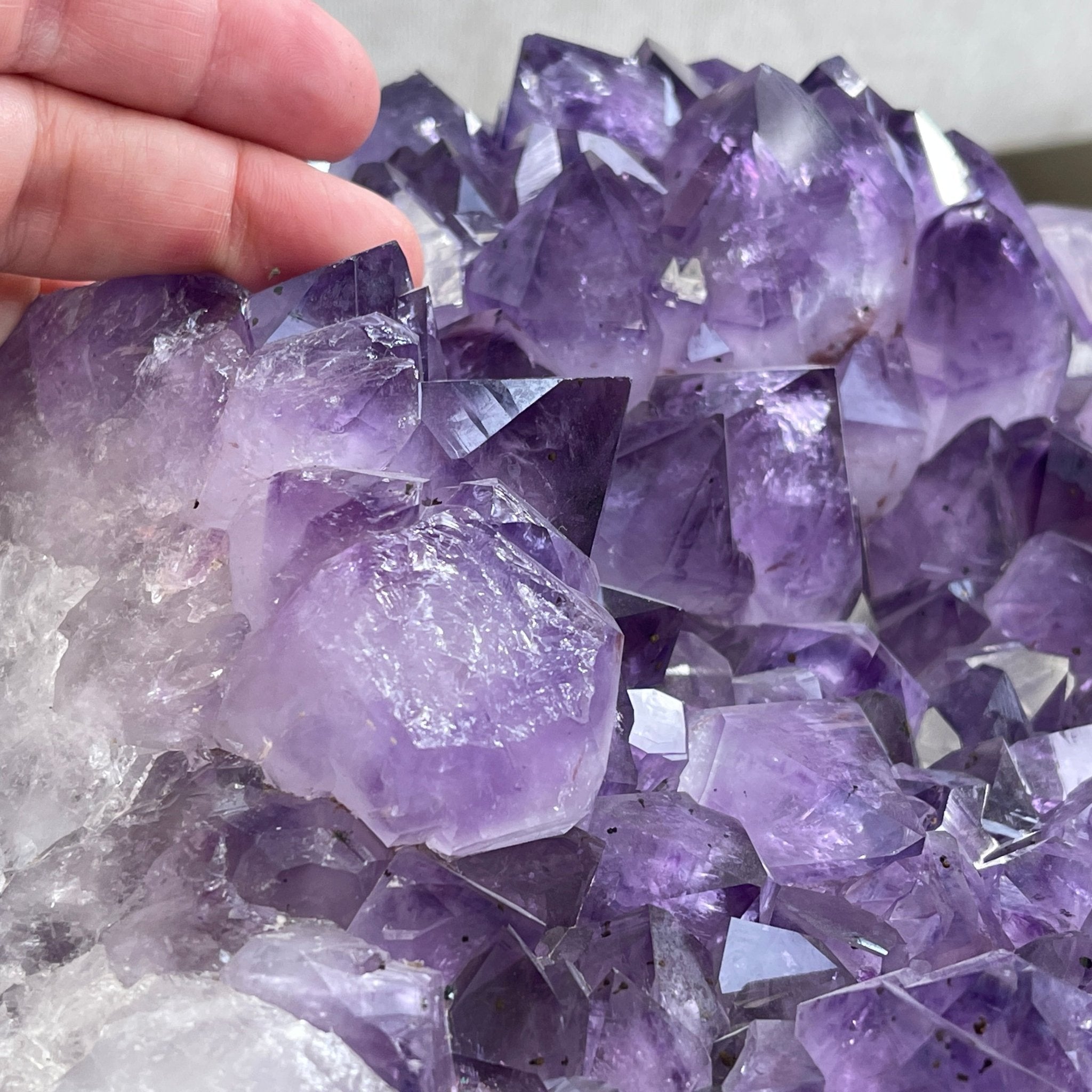 Extra Quality Brazilian Amethyst Coffee Table, 196.2 lbs & 16" tall Model #1385-0071 by Brazil Gems - Brazil GemsBrazil GemsExtra Quality Brazilian Amethyst Coffee Table, 196.2 lbs & 16" tall Model #1385-0071 by Brazil GemsTables: Coffee1385-0071