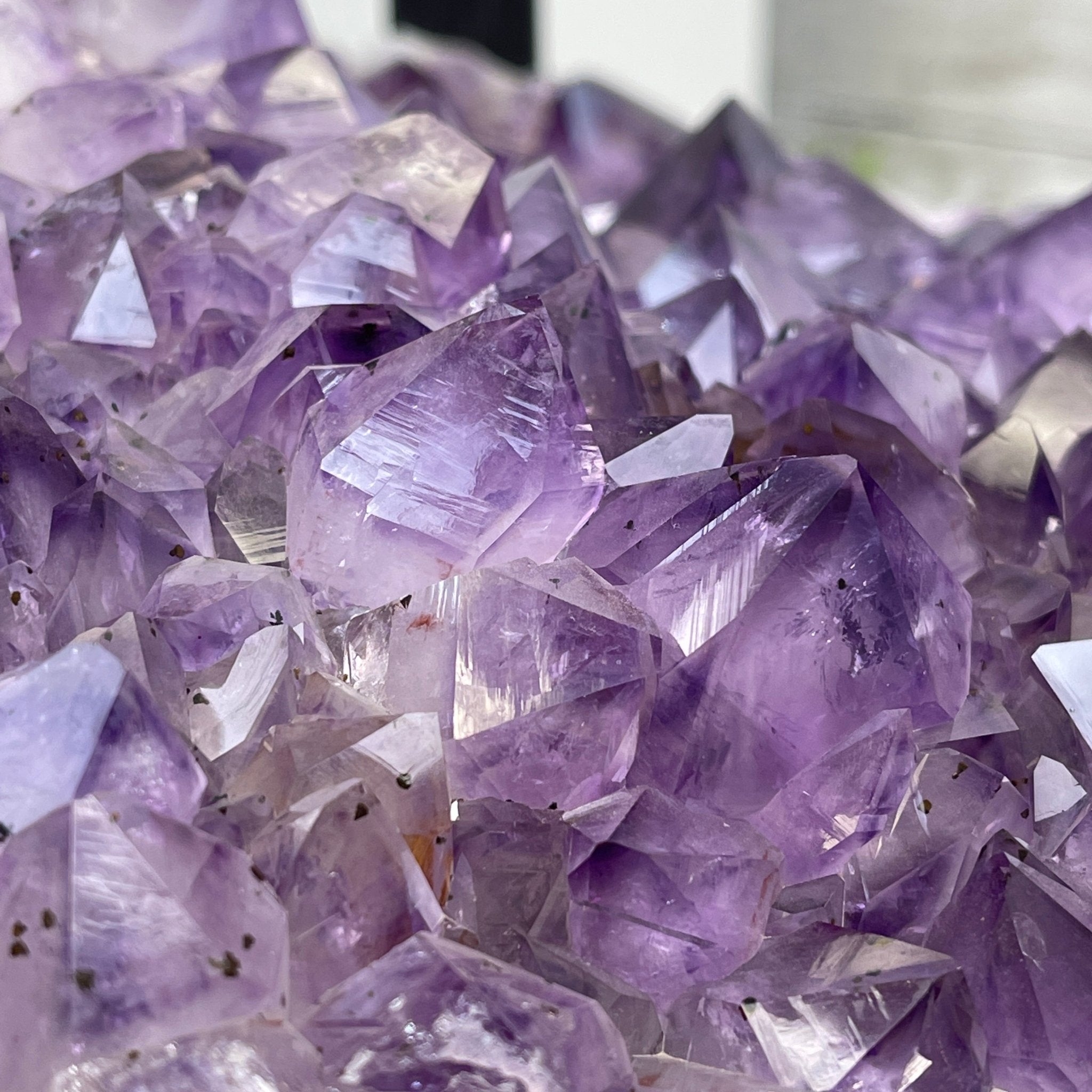 Extra Quality Brazilian Amethyst Coffee Table, 196.2 lbs & 16" tall Model #1385-0071 by Brazil Gems - Brazil GemsBrazil GemsExtra Quality Brazilian Amethyst Coffee Table, 196.2 lbs & 16" tall Model #1385-0071 by Brazil GemsTables: Coffee1385-0071